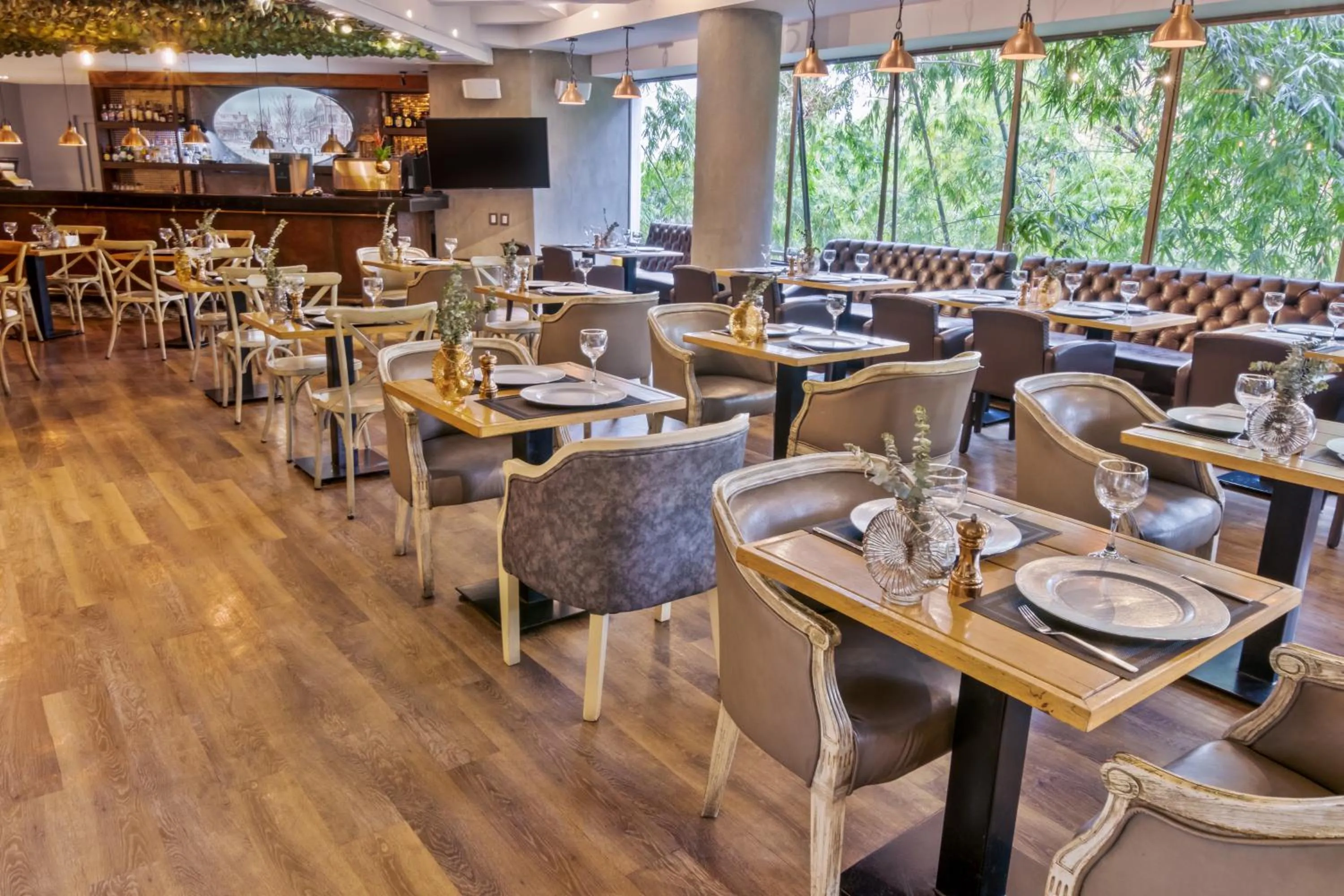 Restaurant/places to eat in GHL Hotel Portón Medellín