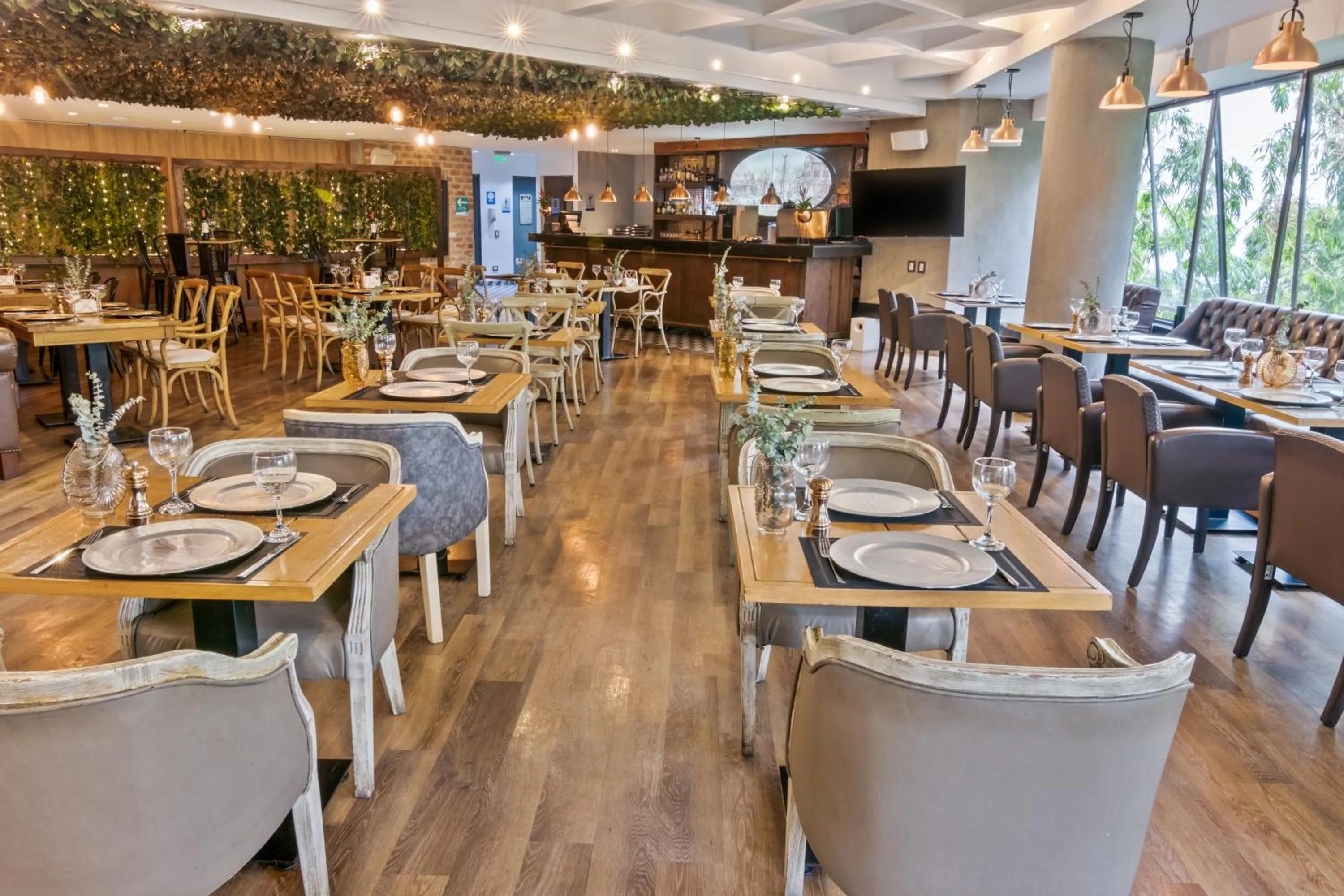 Restaurant/places to eat in GHL Hotel Portón Medellín