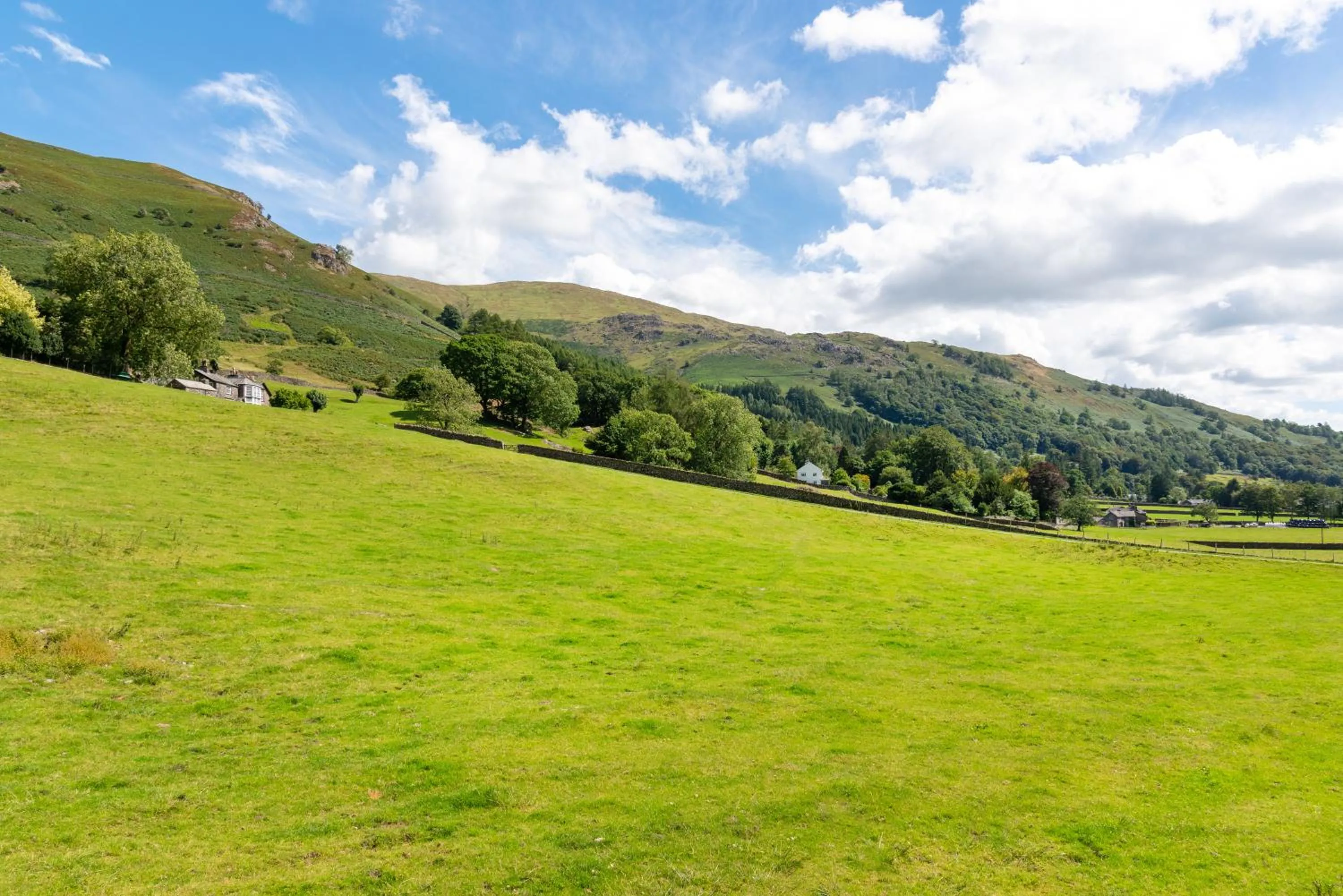 Mountain view in The Traveller's Rest