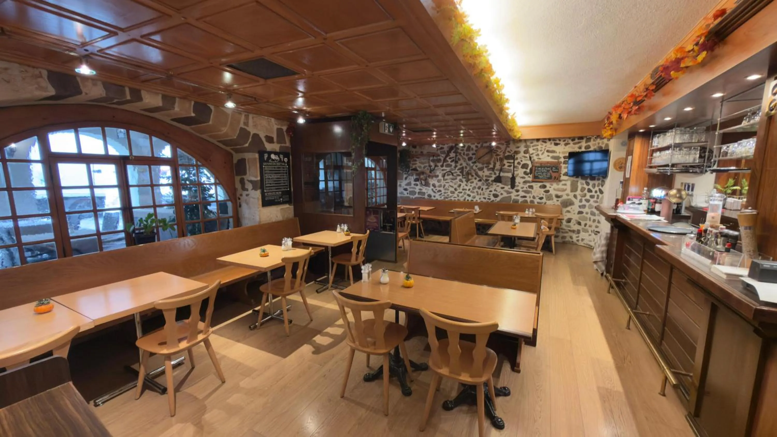 Property building in Hostellerie du XVI Siècle