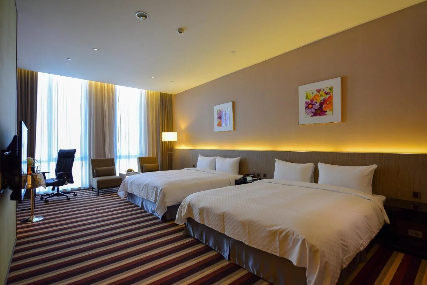 Bed in Grand Royal Hotel