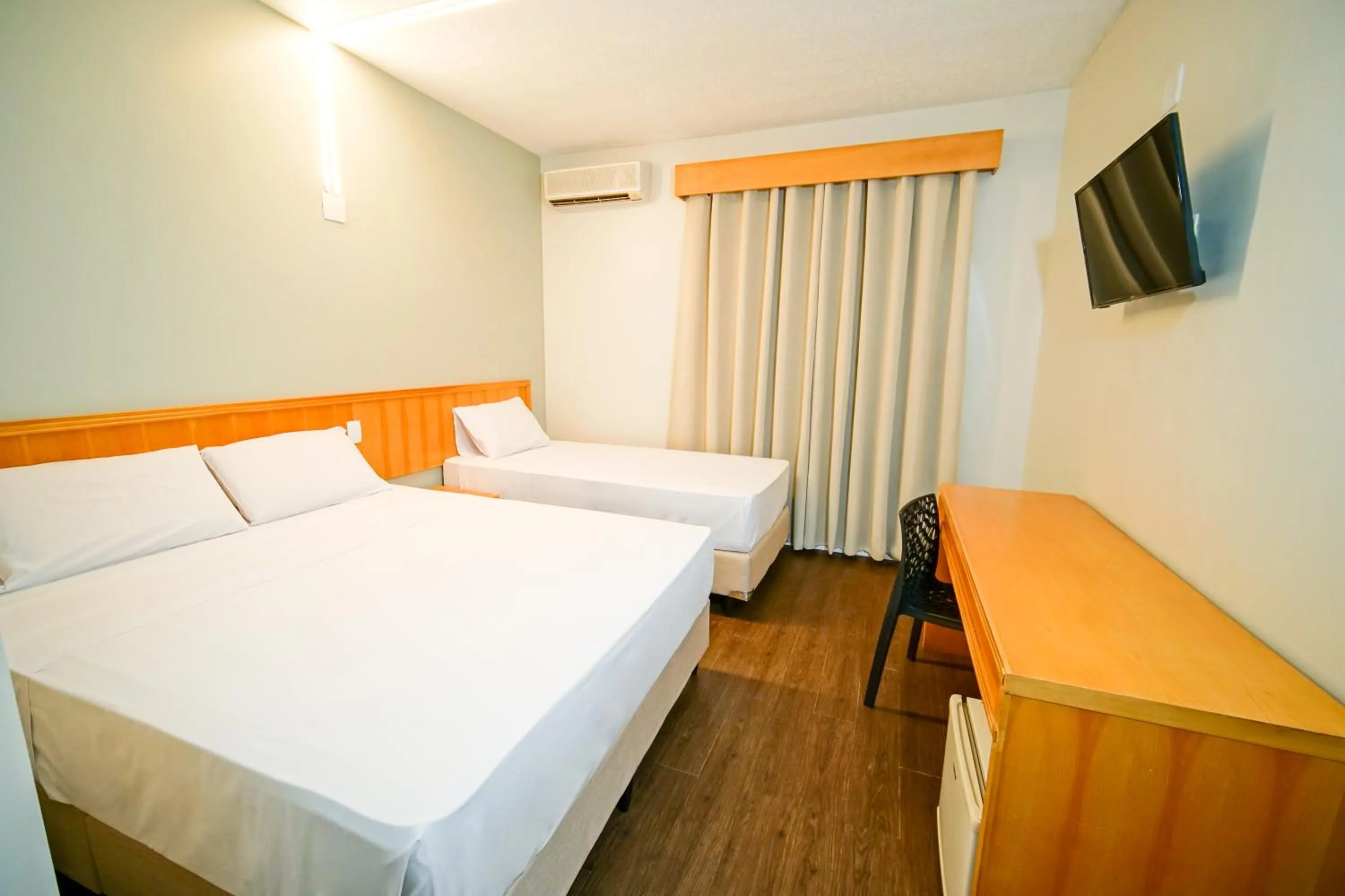 Bedroom, Bed in Hotel Nacional Inn Sorocaba