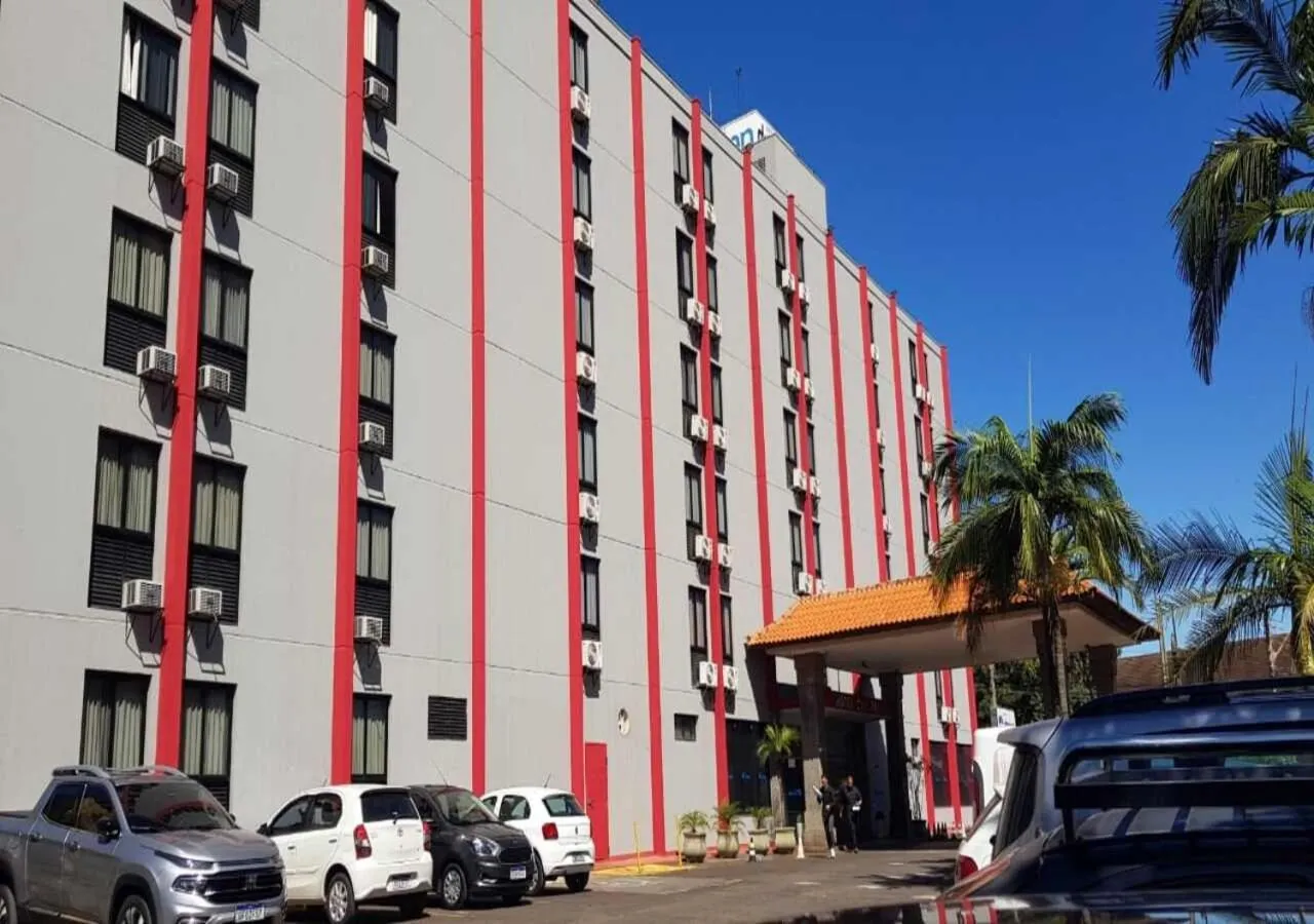 Property building in Hotel Dan Inn Araraquara by Nacional Inn
