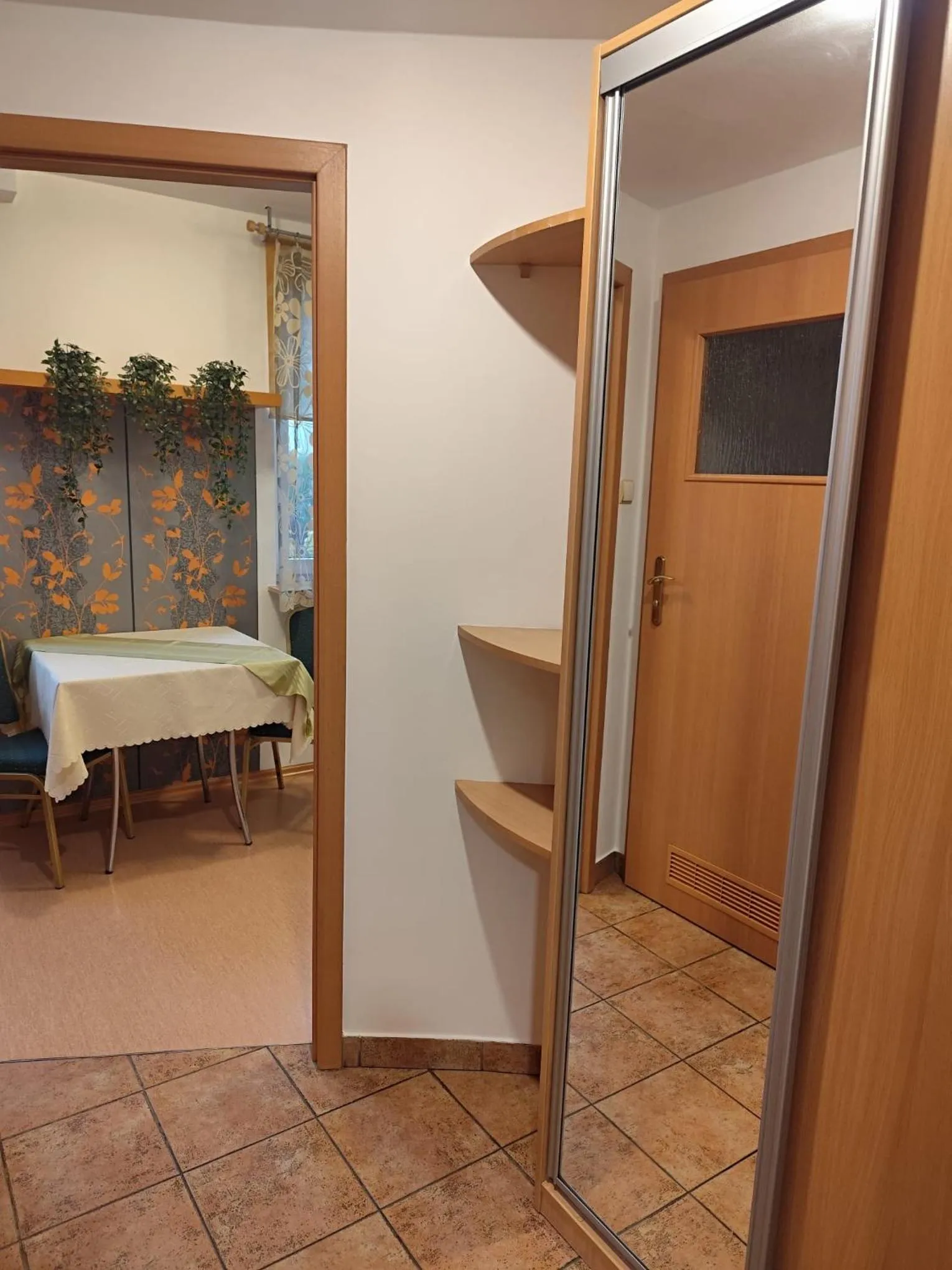 wardrobe in Gosciniec Tombor