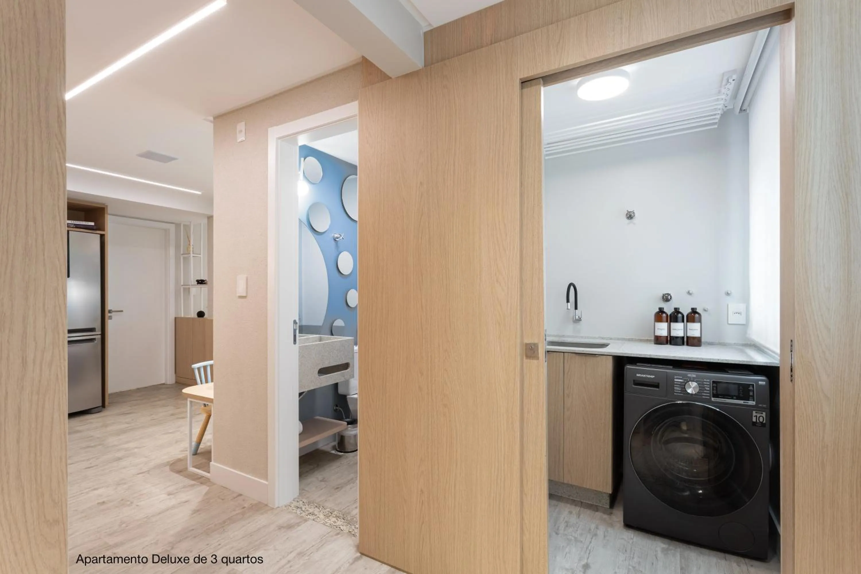 laundry in Santa Inn Hotel