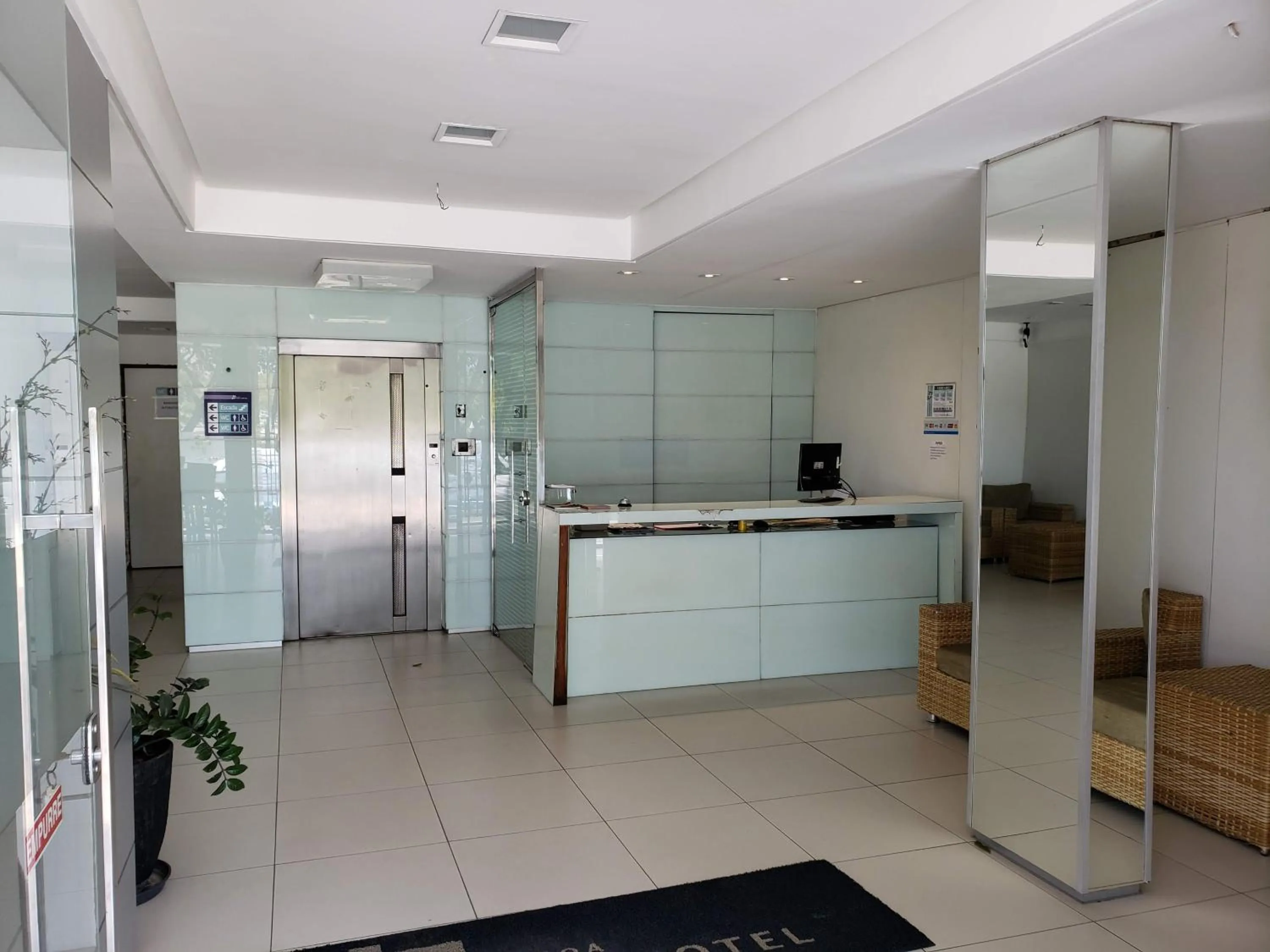 Lobby or reception in Lagoa Park Hotel