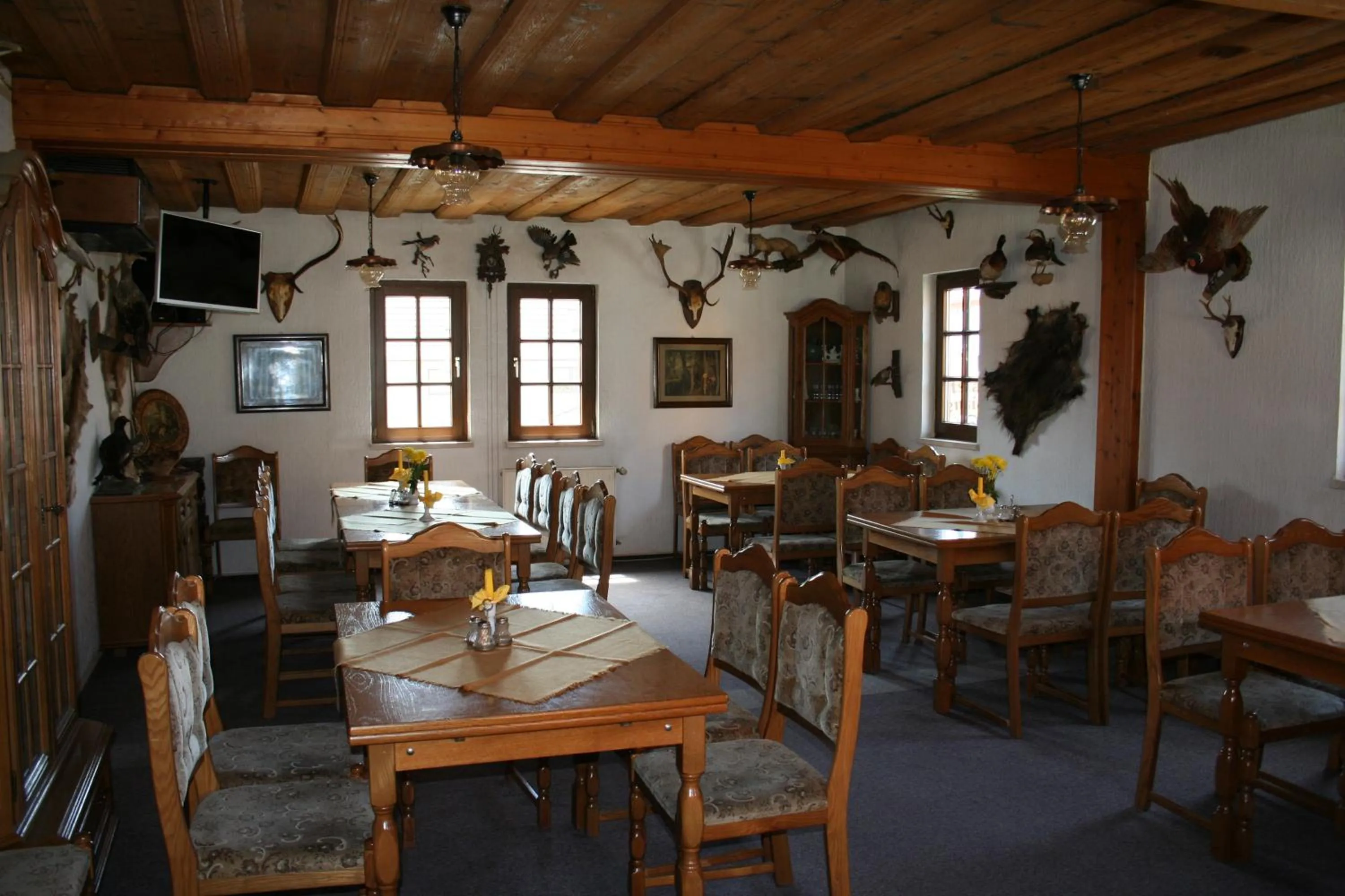 Restaurant/places to eat in Gasthaus & Hotel Zur Linde
