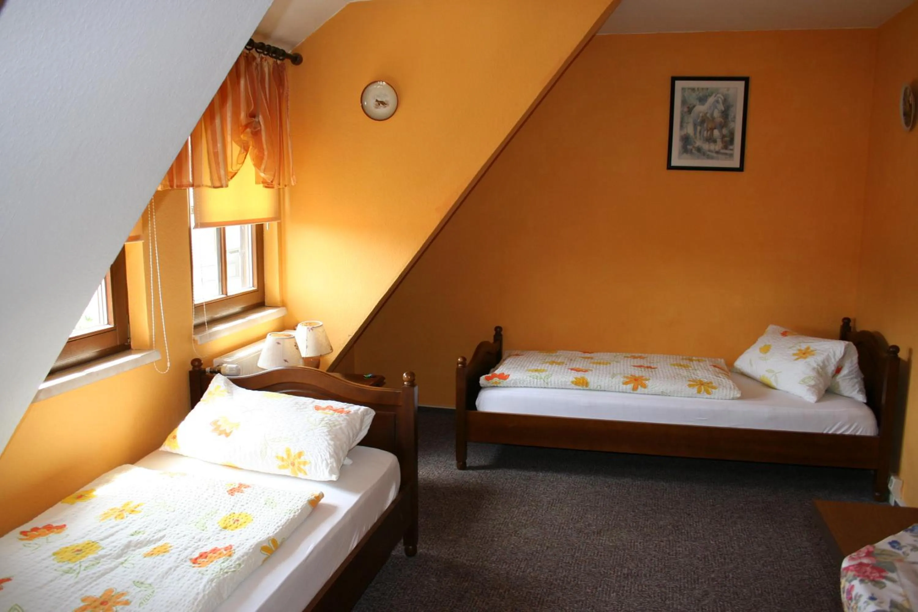 Decorative detail, Bed in Gasthaus & Hotel Zur Linde