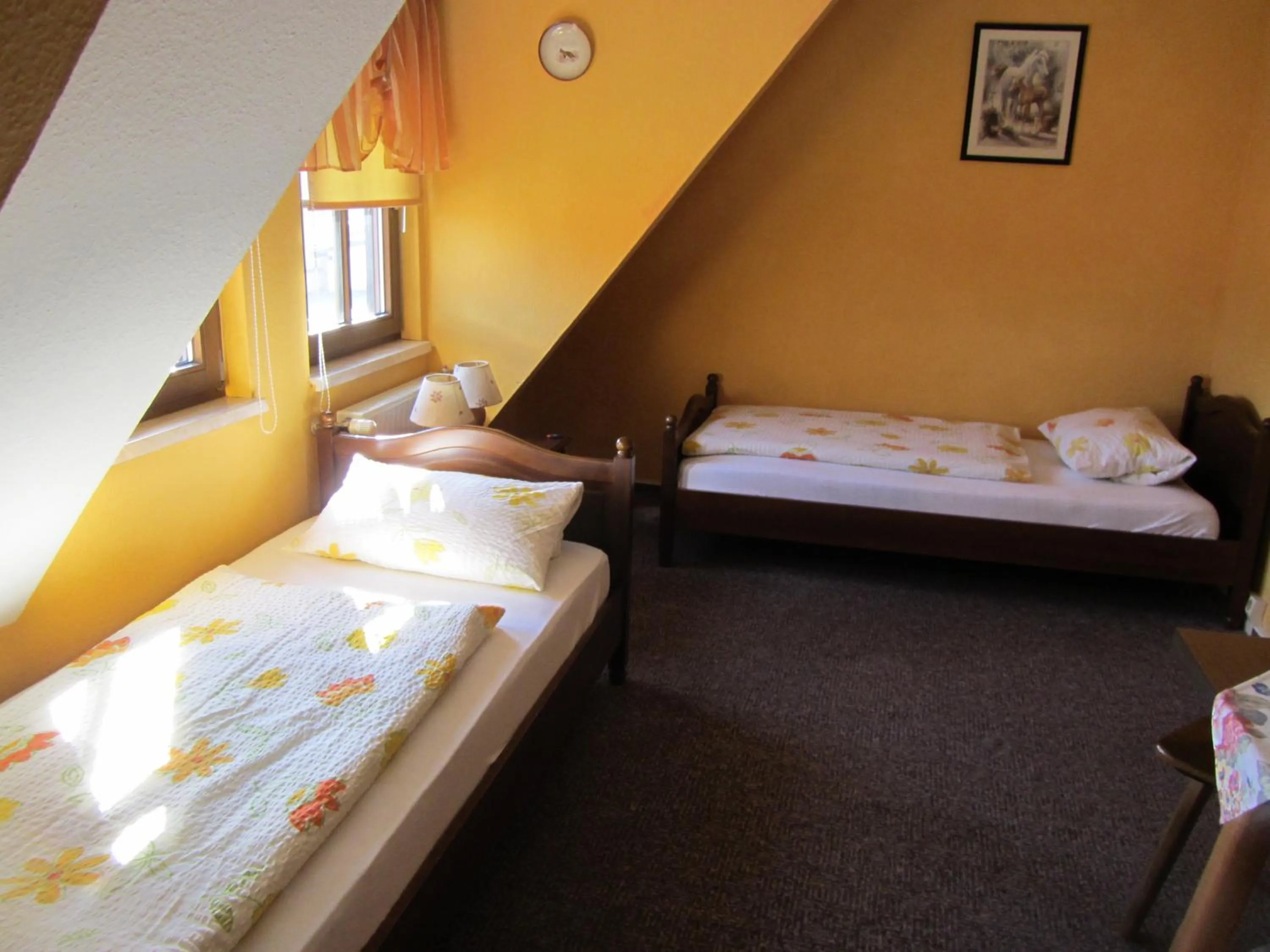 Decorative detail, Bed in Gasthaus & Hotel Zur Linde