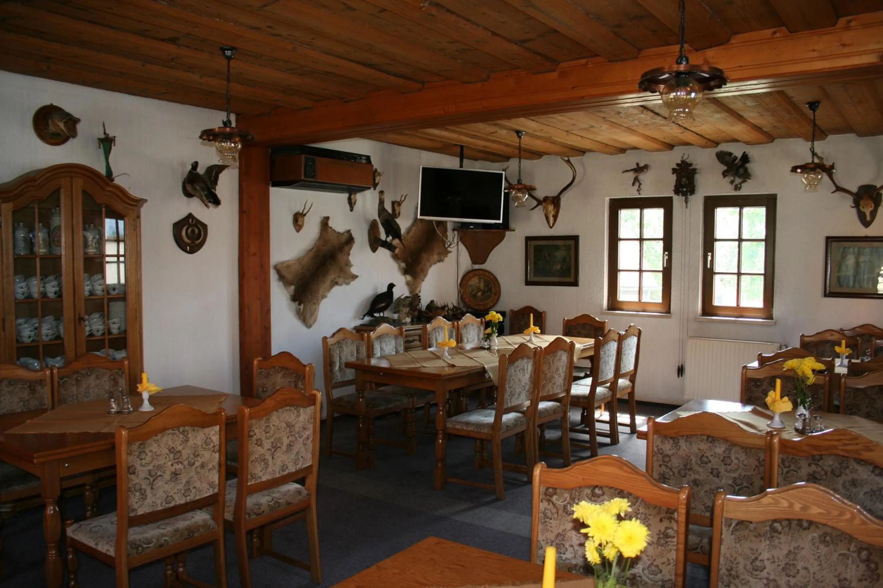 Restaurant/places to eat in Gasthaus & Hotel Zur Linde