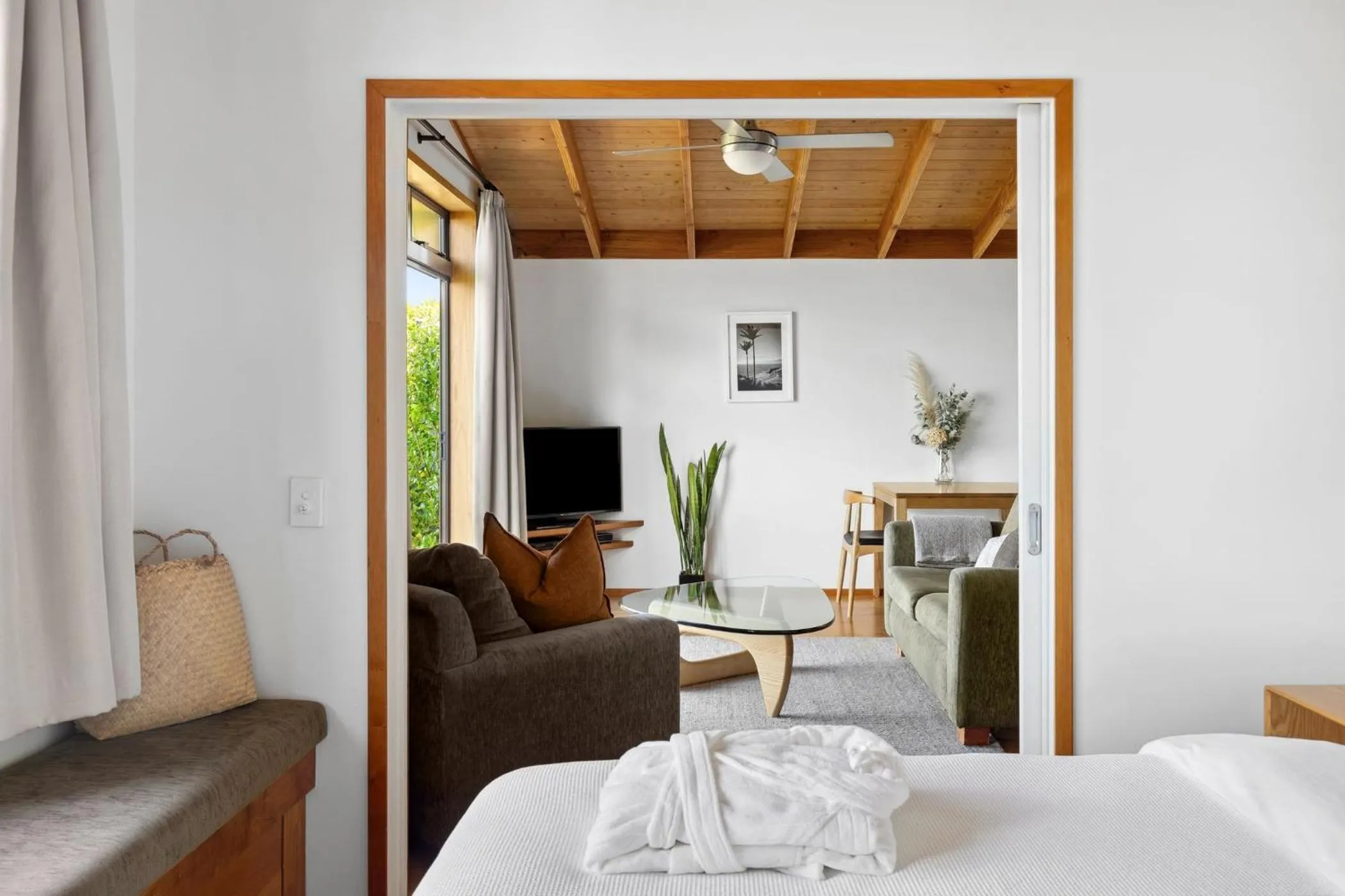 Bed in Adrift In Golden Bay- Absolute Beachfront Villas