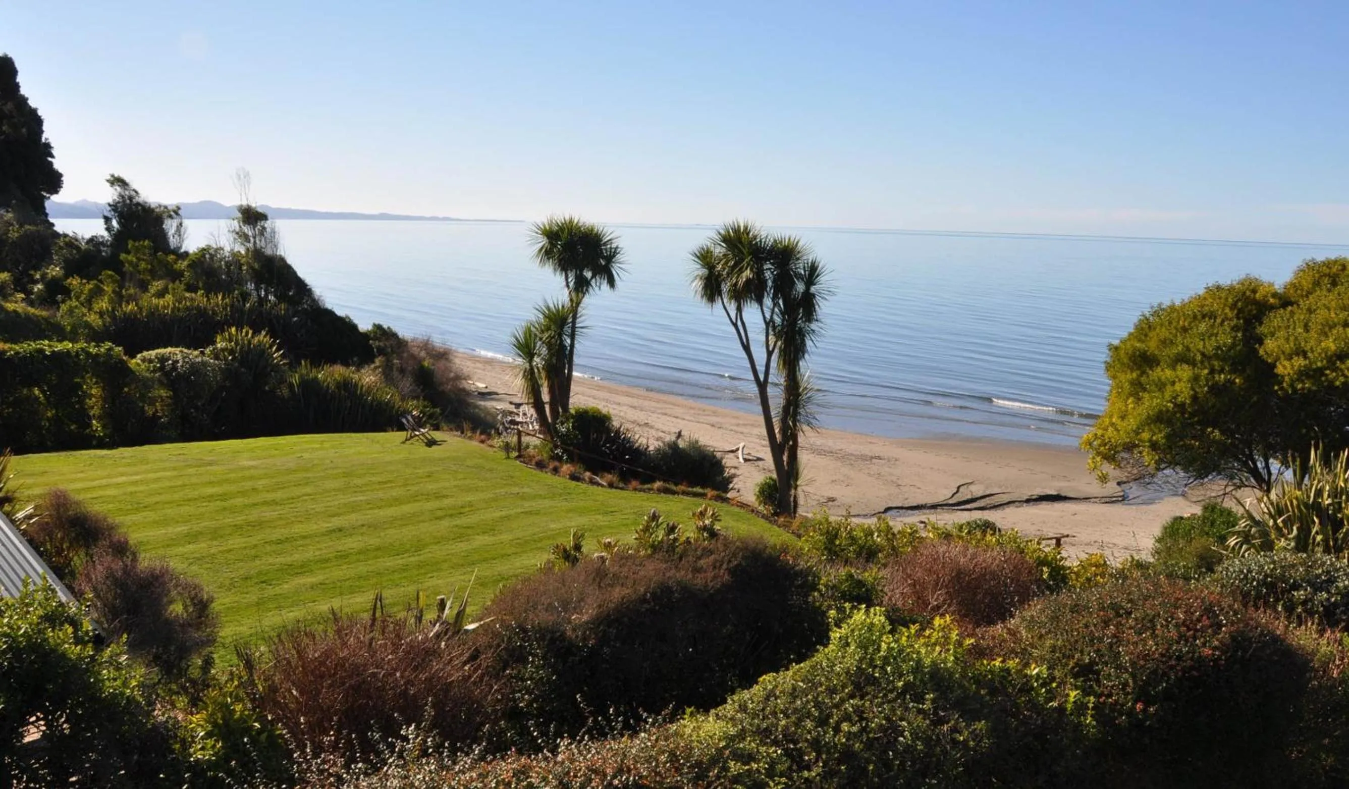 Natural landscape in Adrift In Golden Bay- Absolute Beachfront Villas