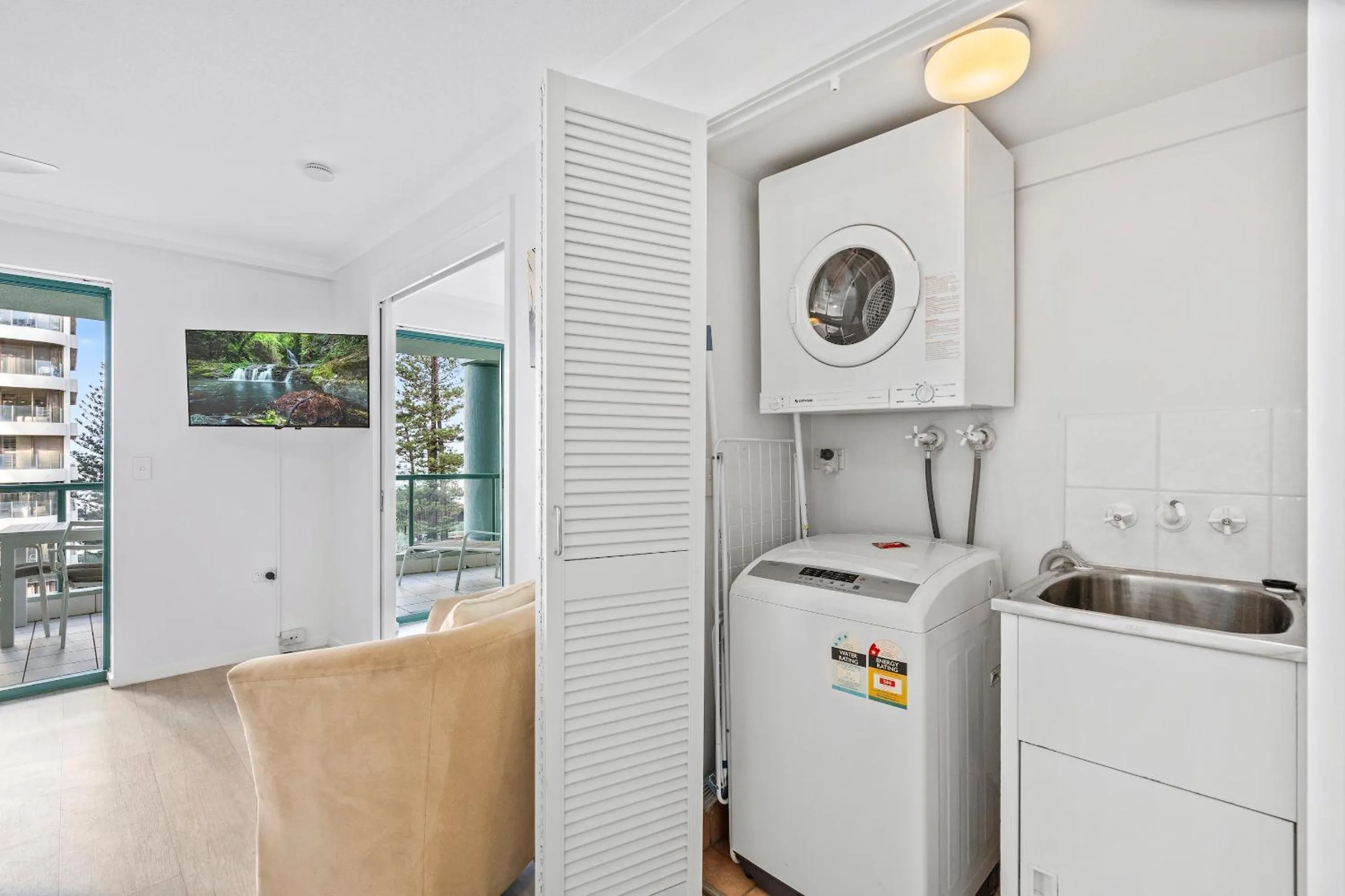 laundry in Emerald Sands Holiday Apartments