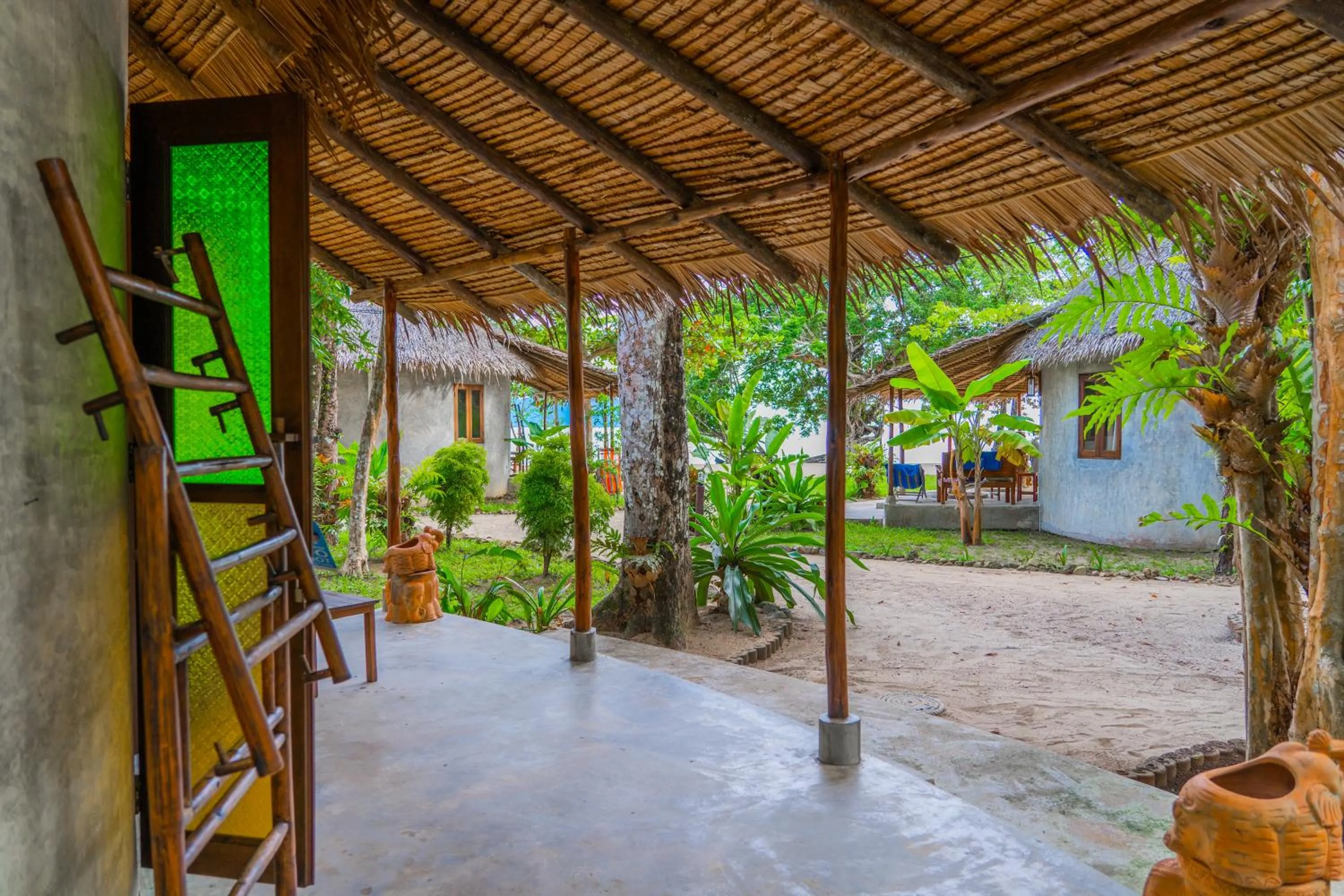 Balcony/Terrace in The Tropical Beach Resort