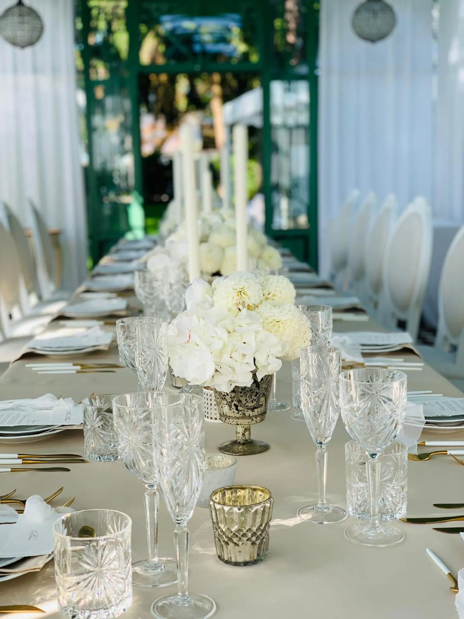 Restaurant/places to eat in Villa Joma