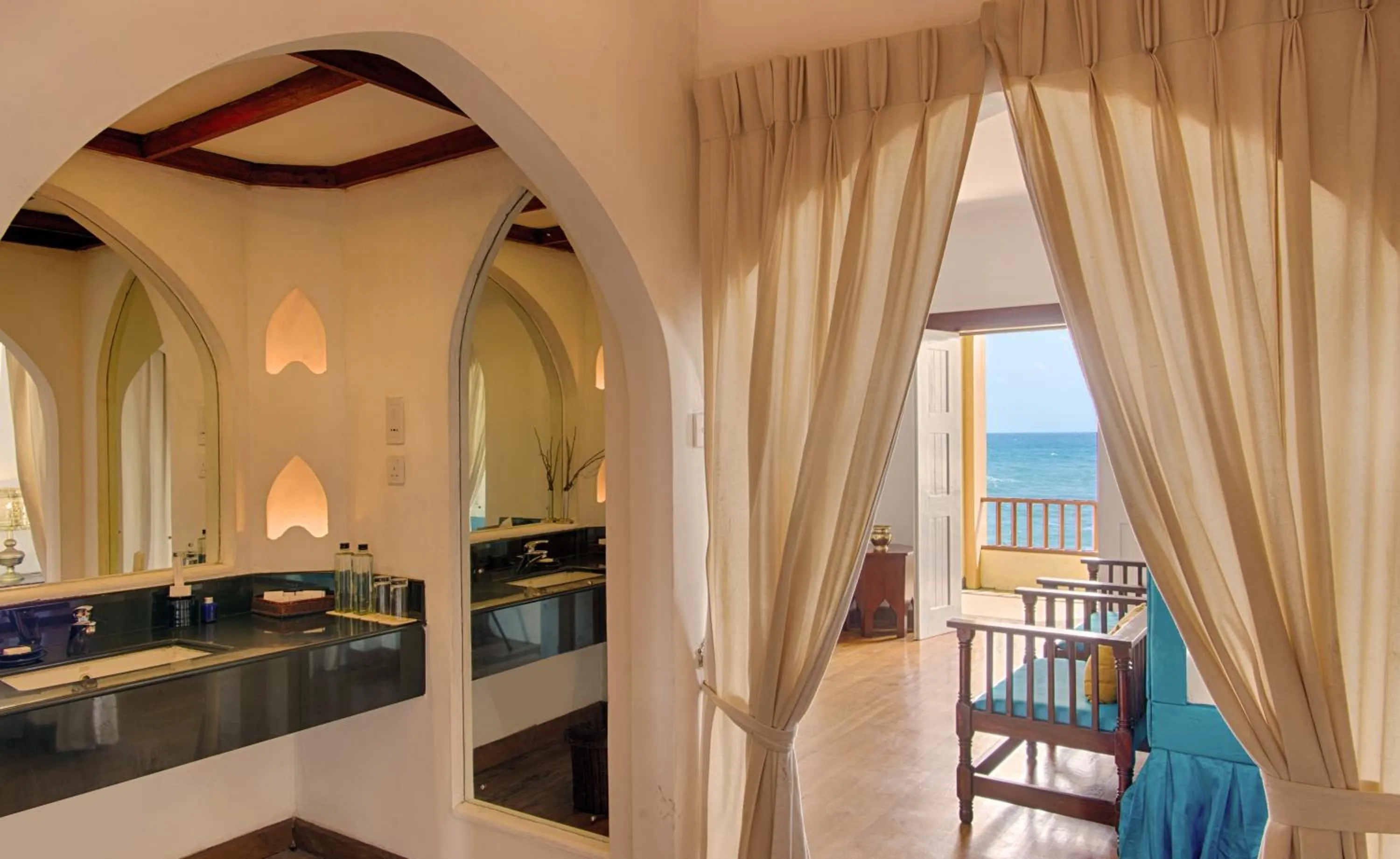 Bathroom in Jetwing Lighthouse, A Luxury Reserve