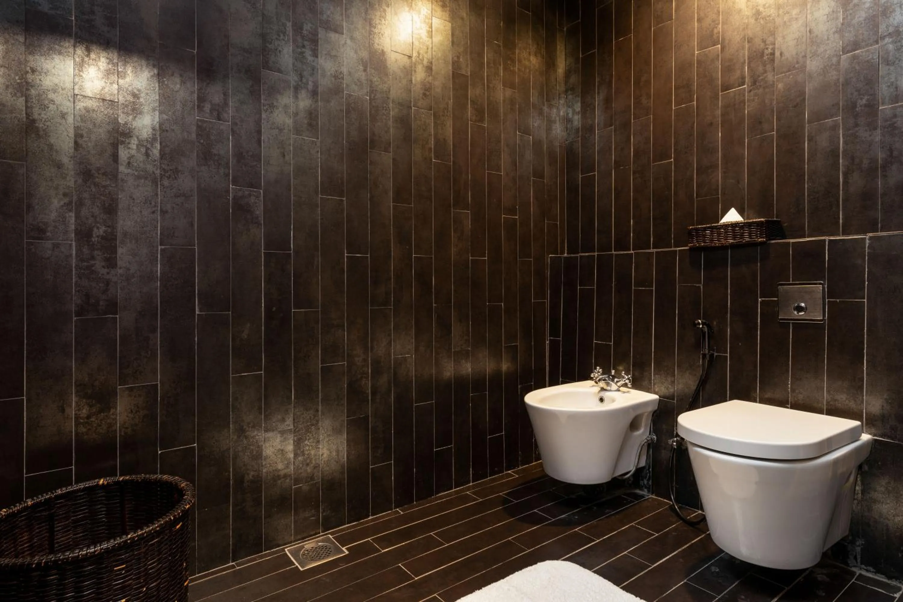 Toilet in Jetwing Lighthouse, A Luxury Reserve