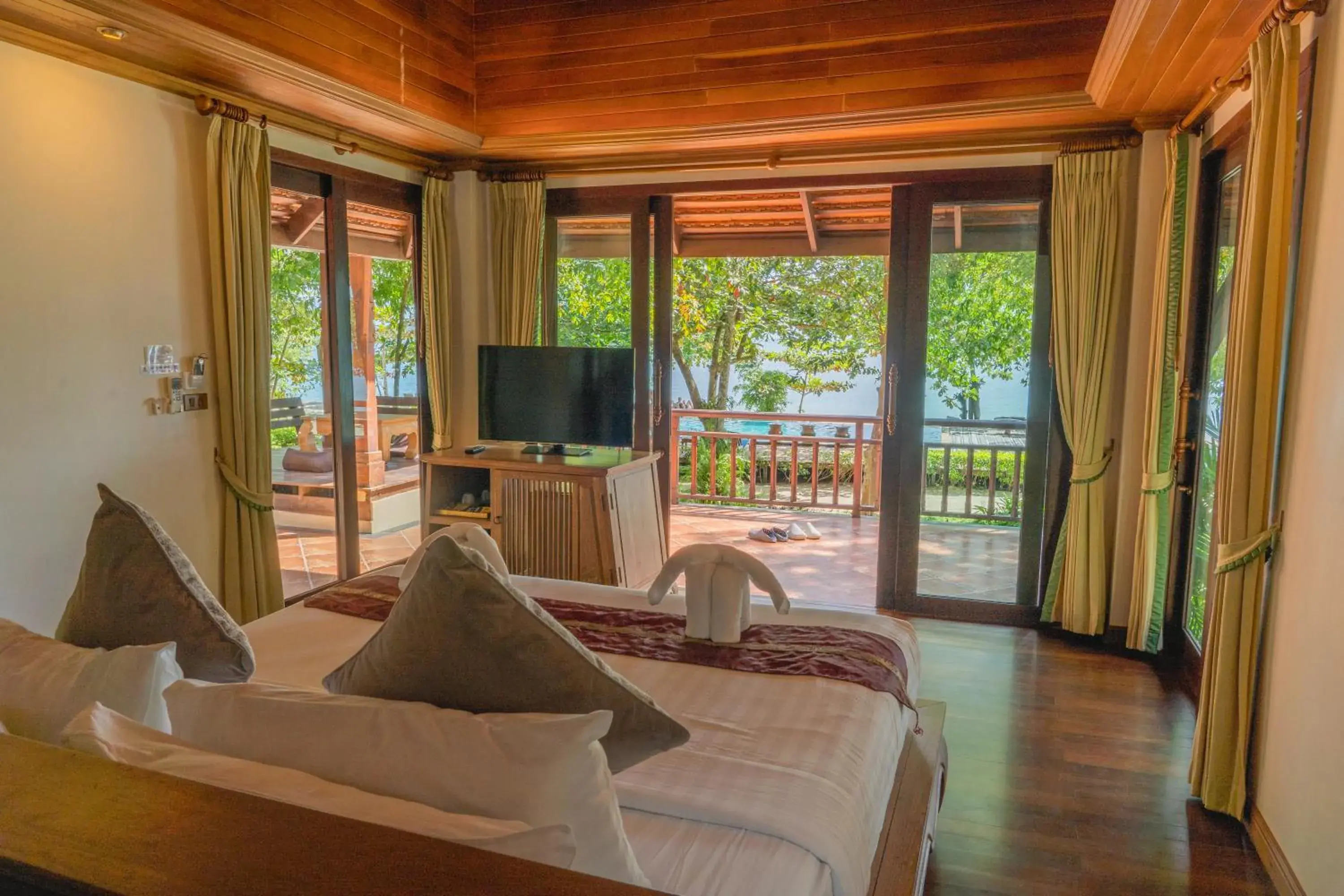 Family Room with Sea View in Chivapuri Beach Resort Family Room with Sea View in Chivapuri Beach Resort