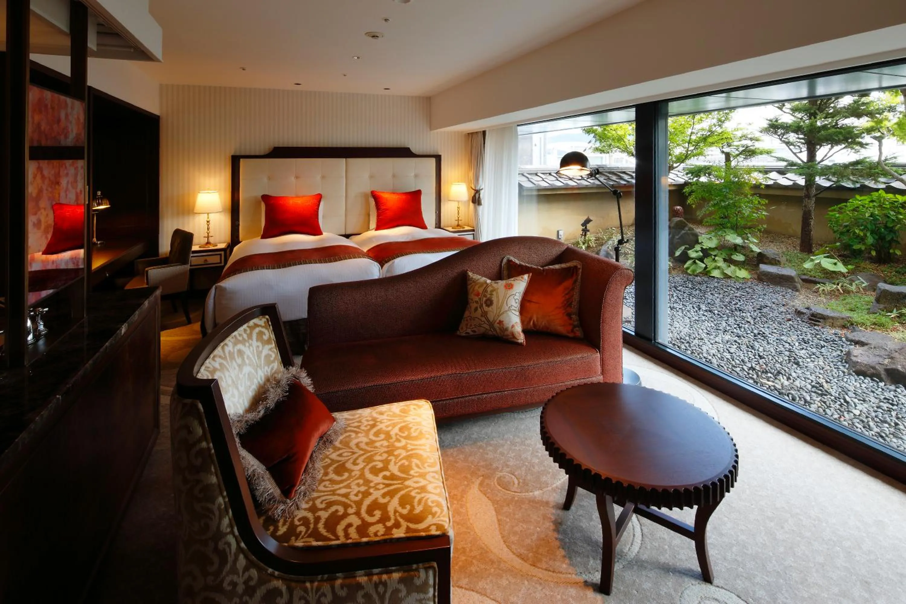 Bedroom, Bed in Kyoto Century Hotel