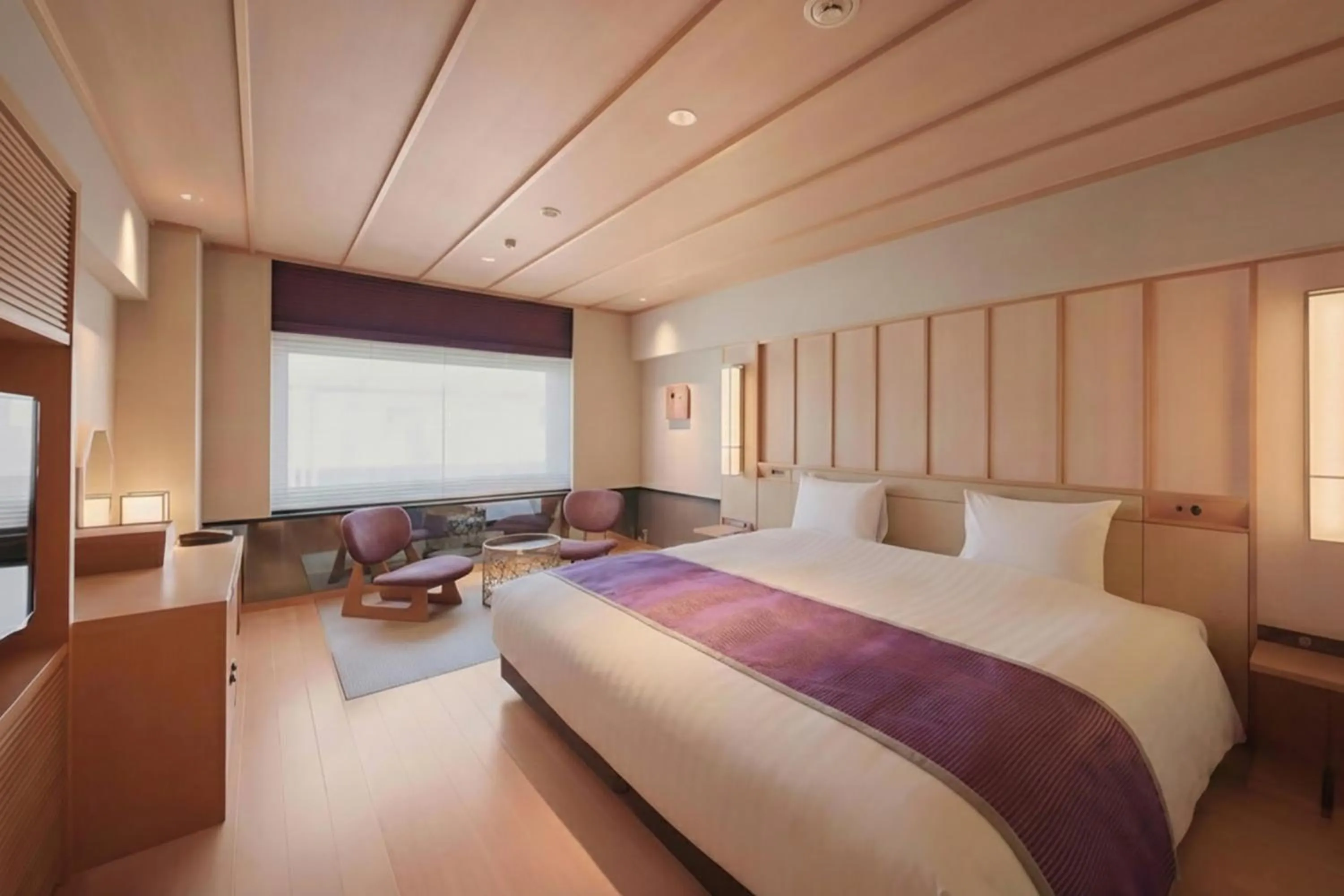 Bed in Kyoto Century Hotel