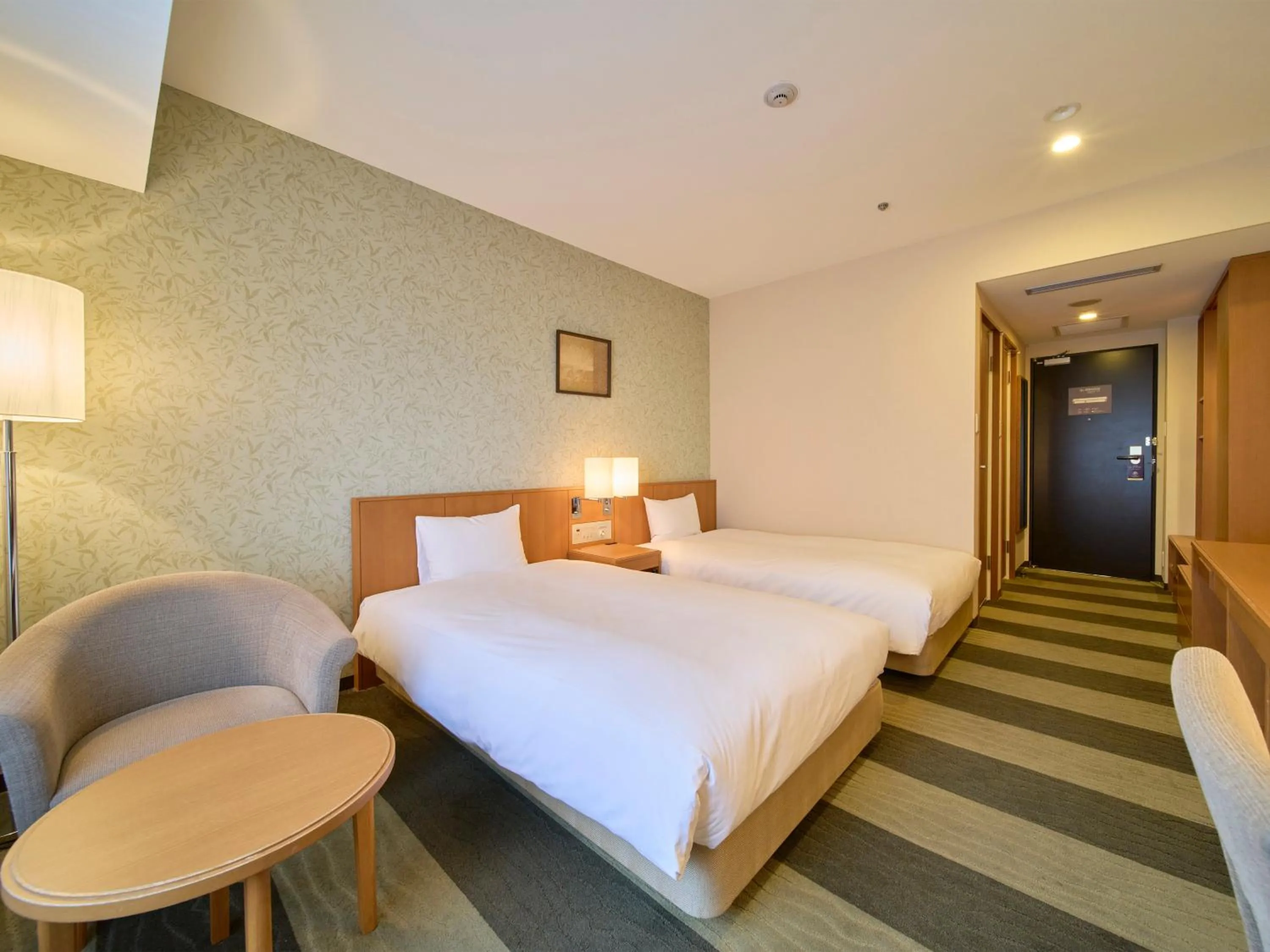Bed in Hotel Granvia Wakayama