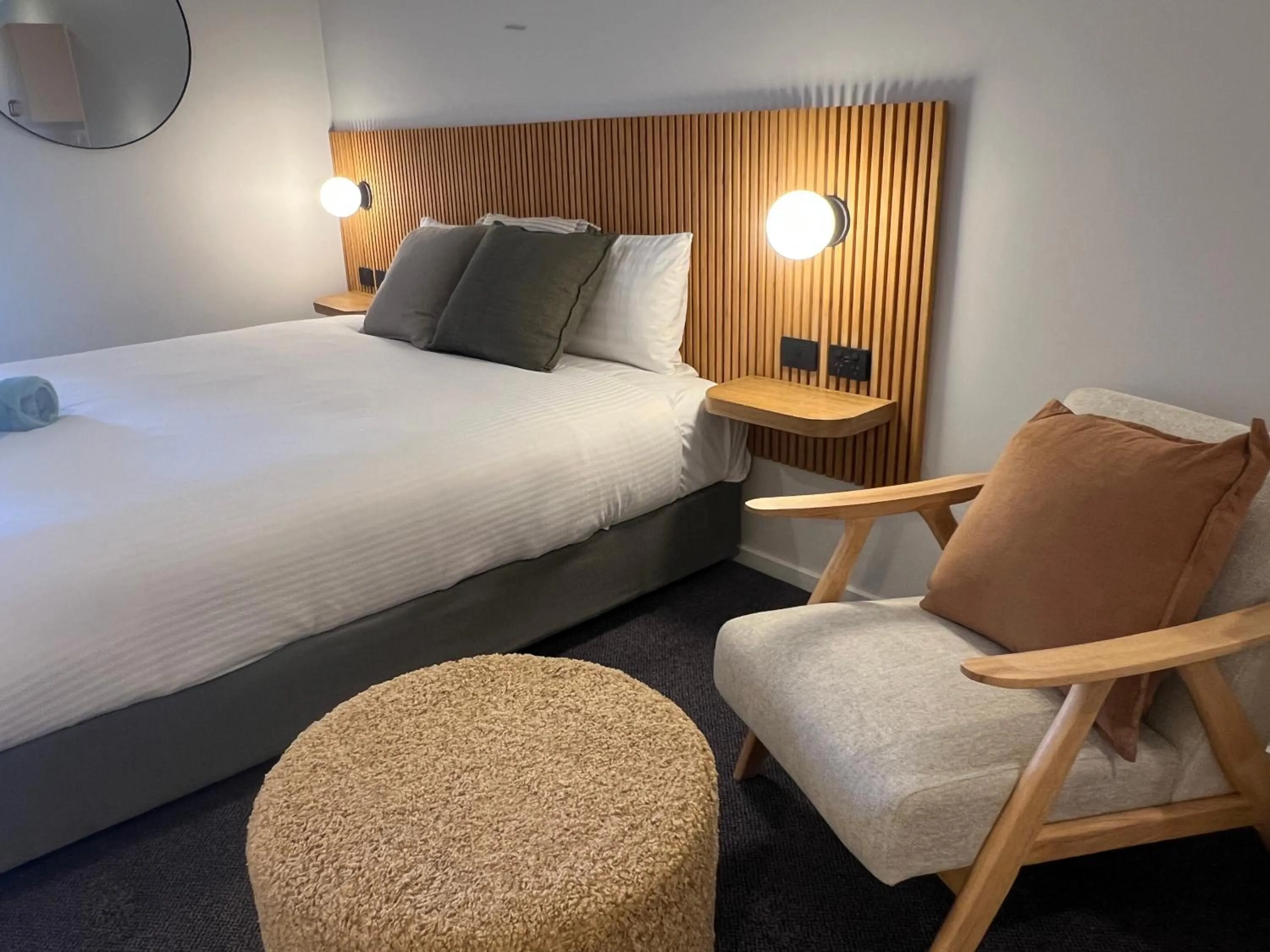 Bed in South Seas Motel