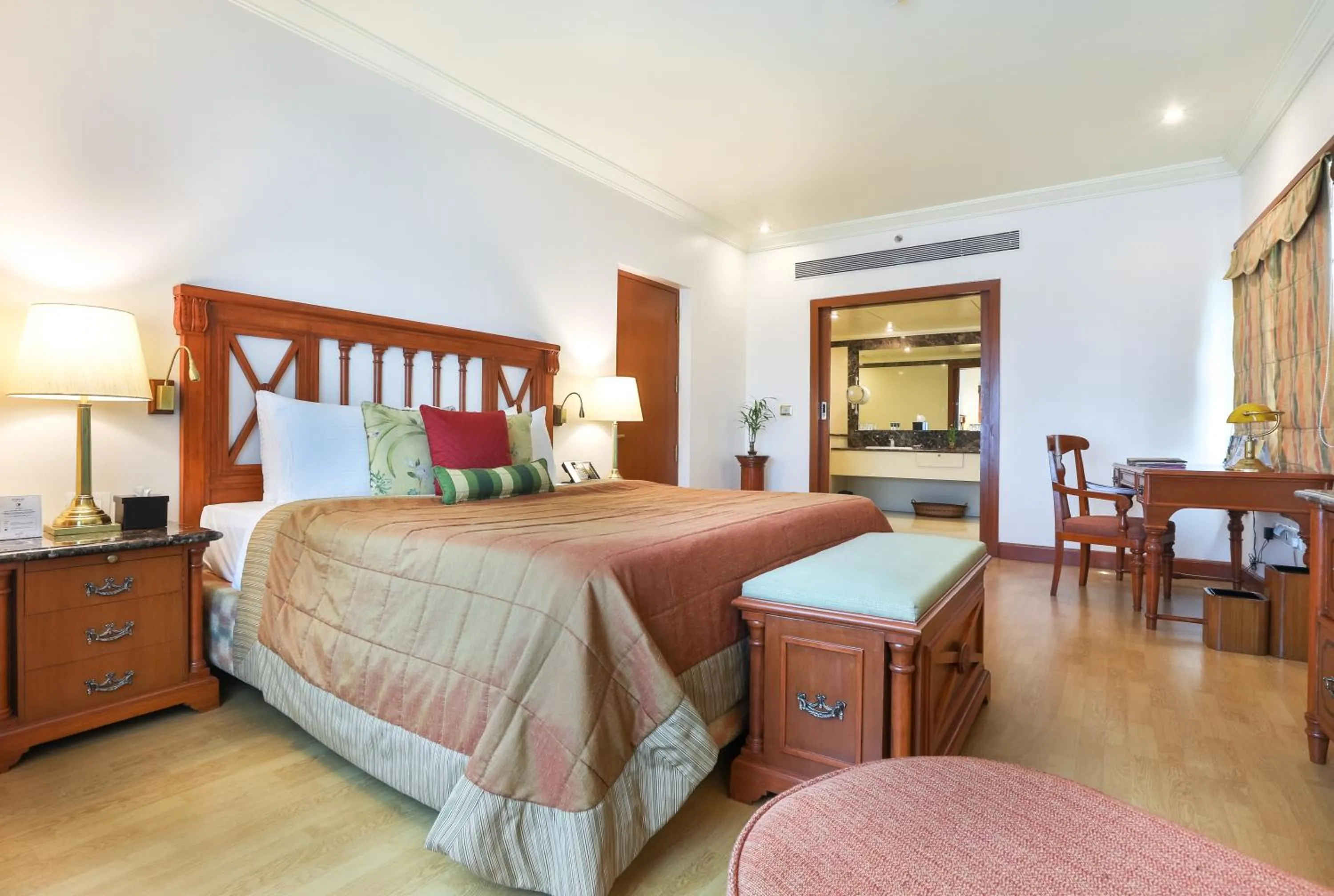 Bed in The Orchid Hotel Mumbai Vile Parle