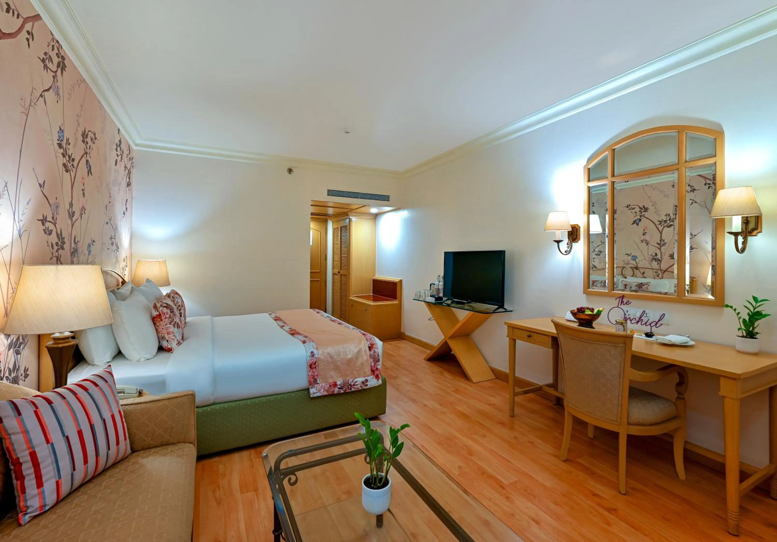 Bed in The Orchid Hotel Mumbai Vile Parle