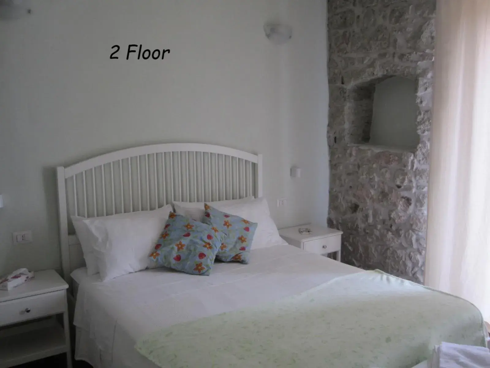 Double Room with Balcony in Bomarosa B&B Double Room with Balcony in Bomarosa B&B