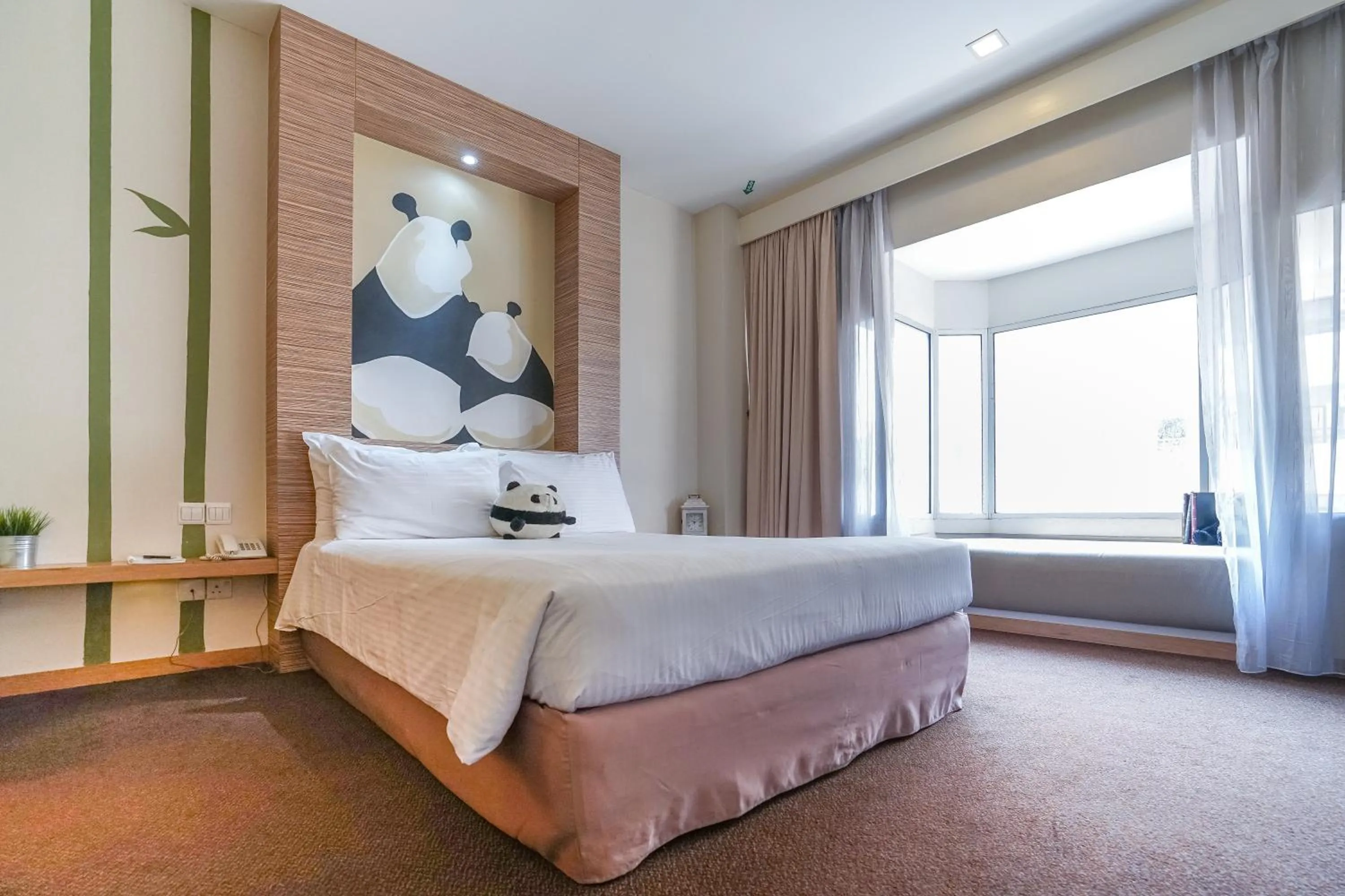 Bed in The 5 Elements Hotel Chinatown Kuala Lumpur