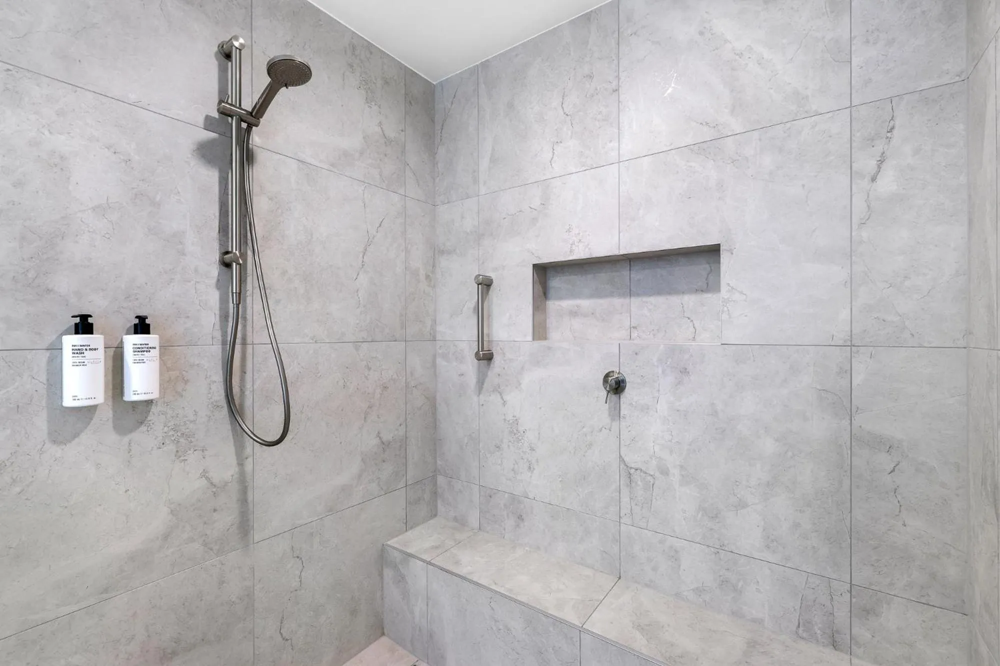 Bathroom in ULTIQA Air On Broadbeach