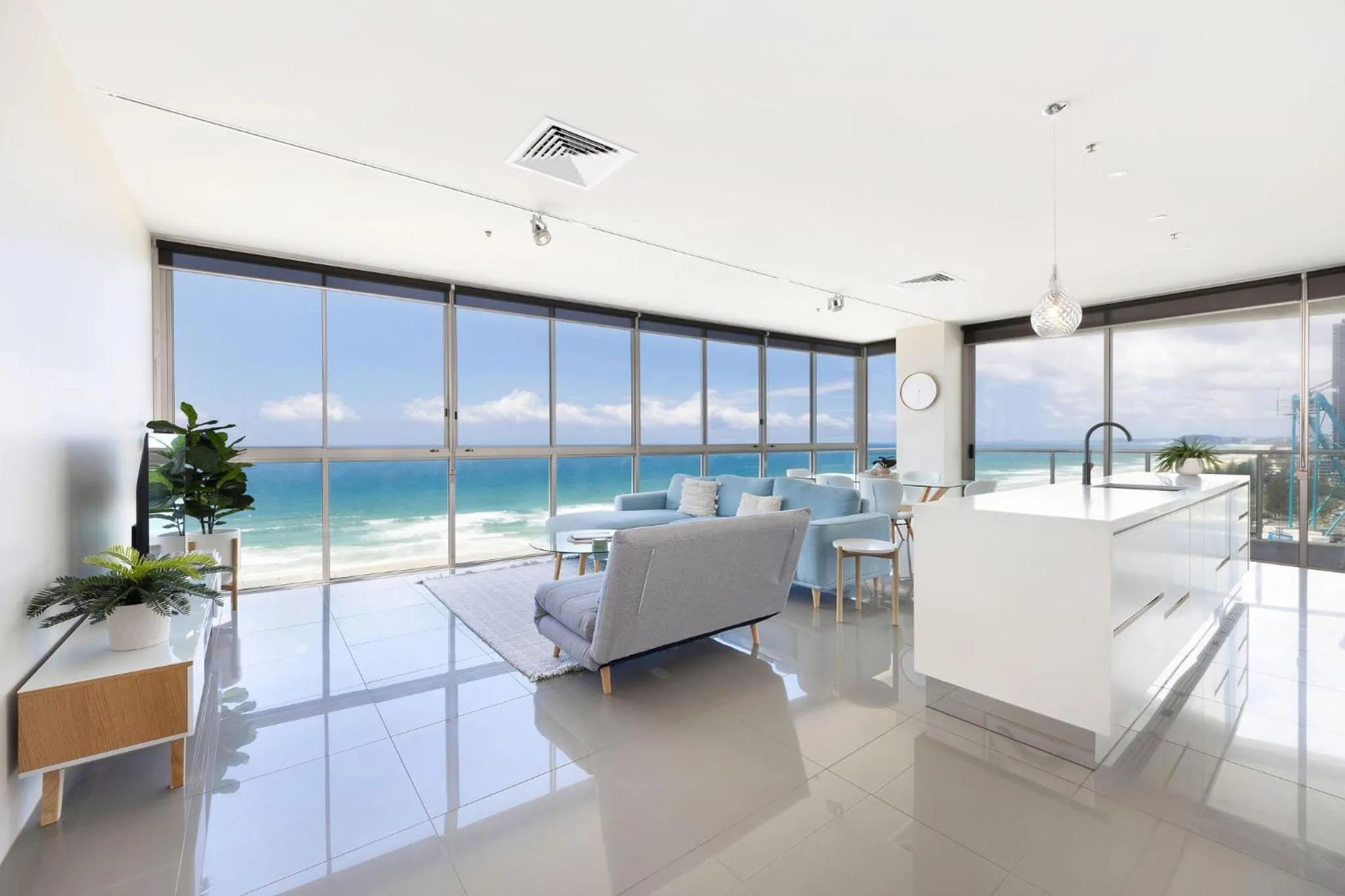 Living room in ULTIQA Air On Broadbeach
