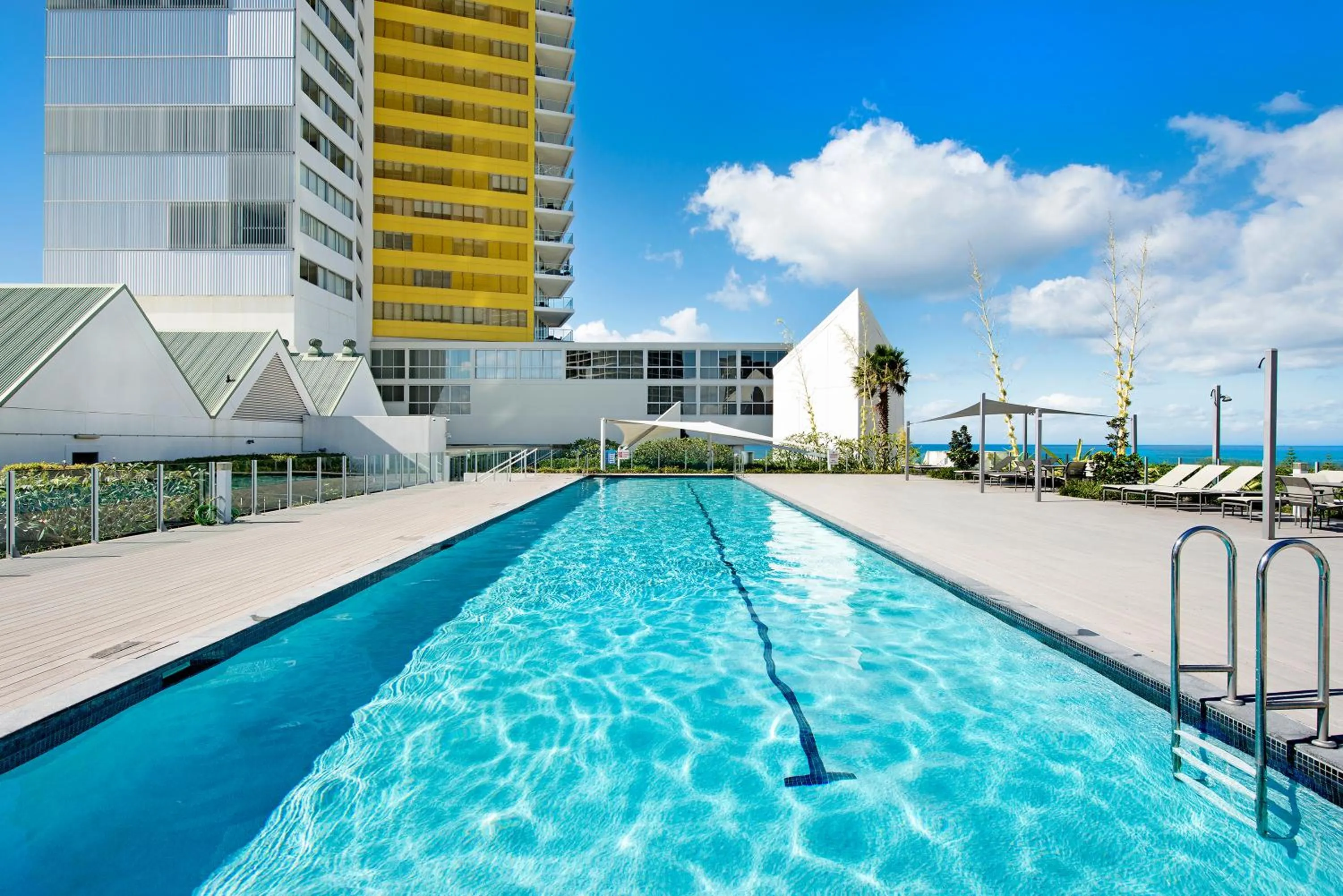Swimming pool in ULTIQA Air On Broadbeach