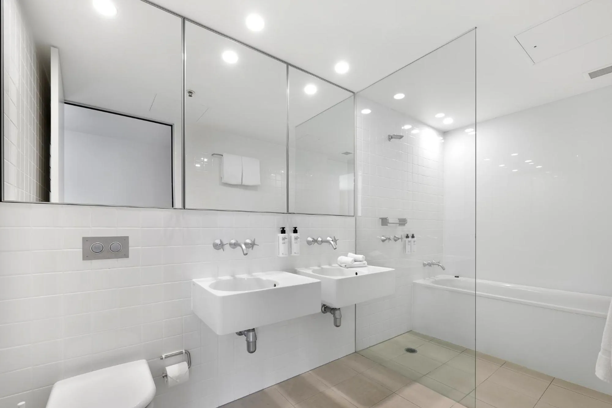 Bathroom in ULTIQA Air On Broadbeach