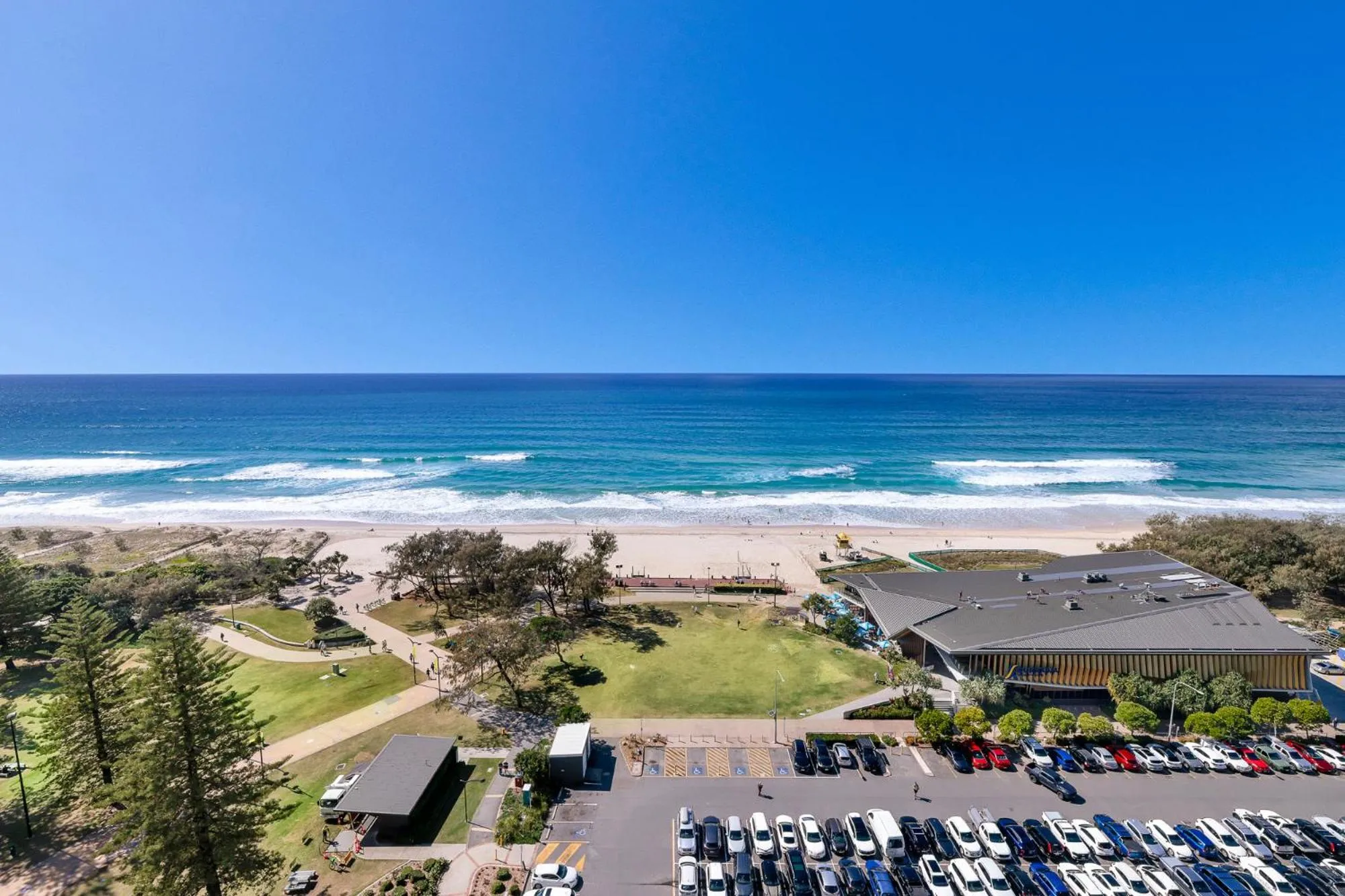 Sea view in ULTIQA Air On Broadbeach