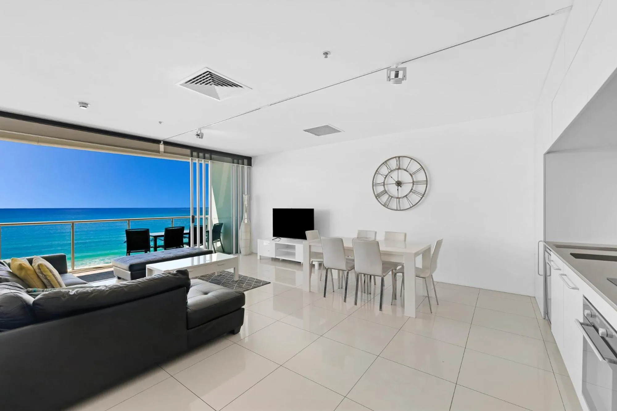 Living room in ULTIQA Air On Broadbeach