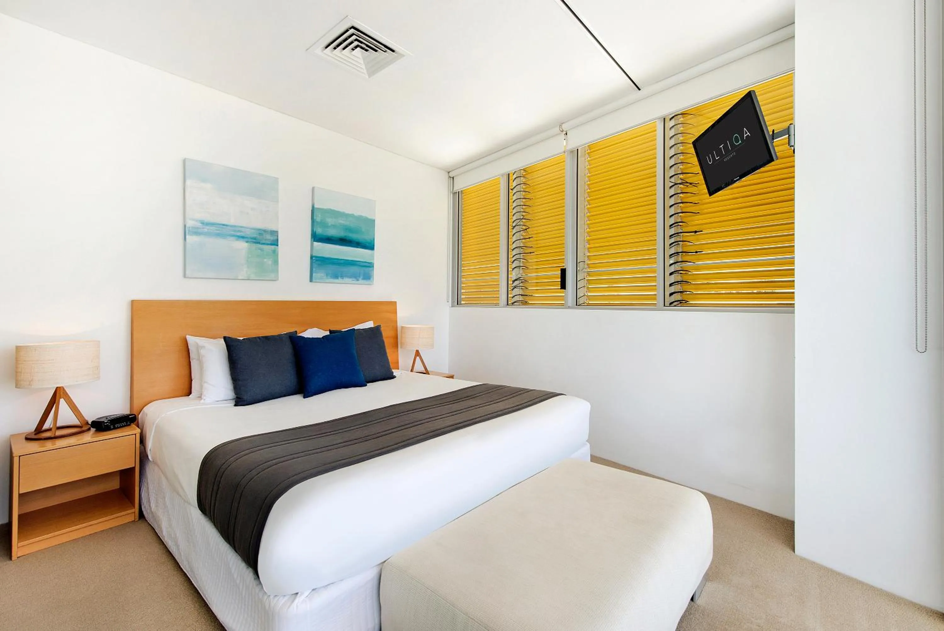 Bedroom, Bed in ULTIQA Air On Broadbeach