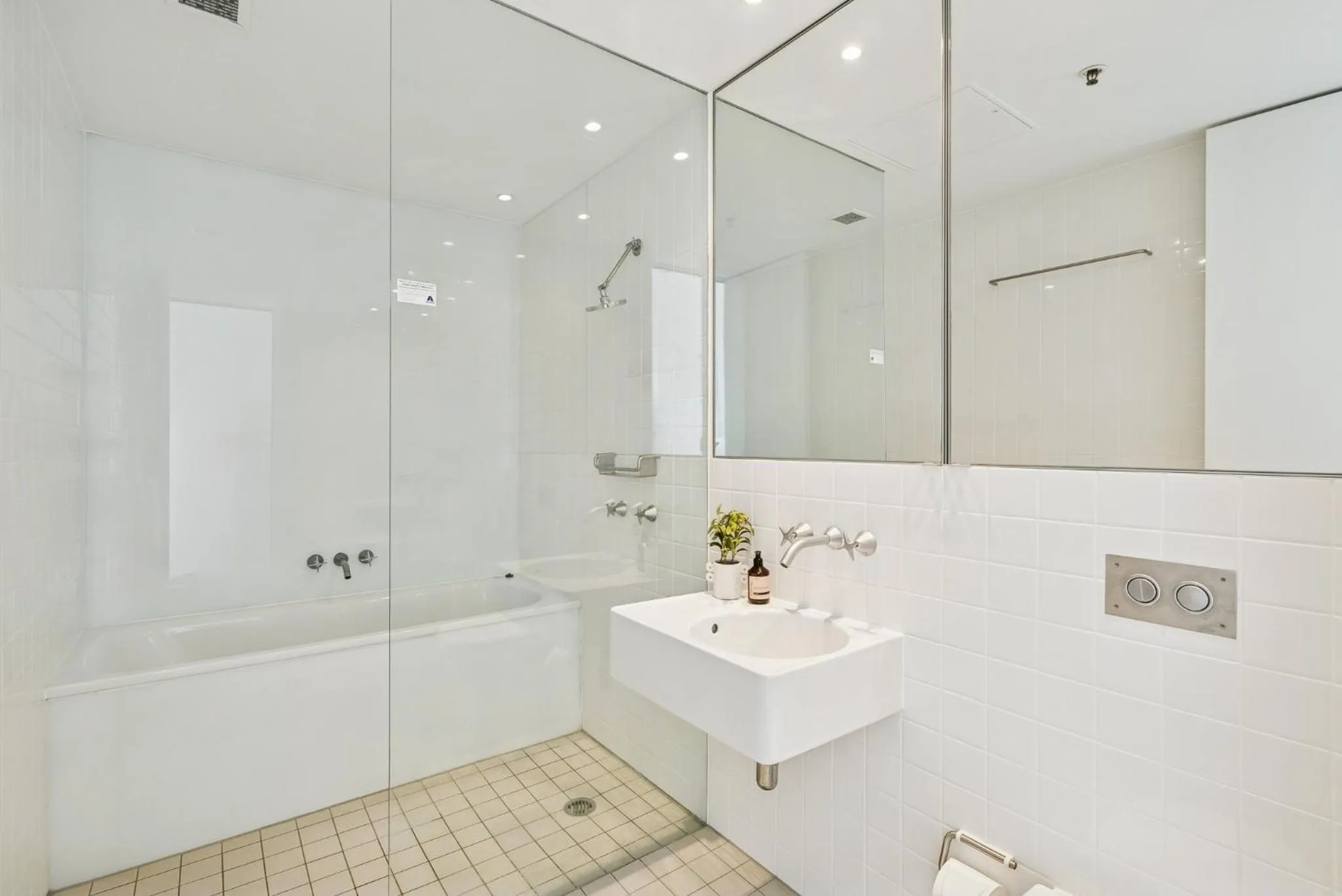 ULTIQA Air On Broadbeach