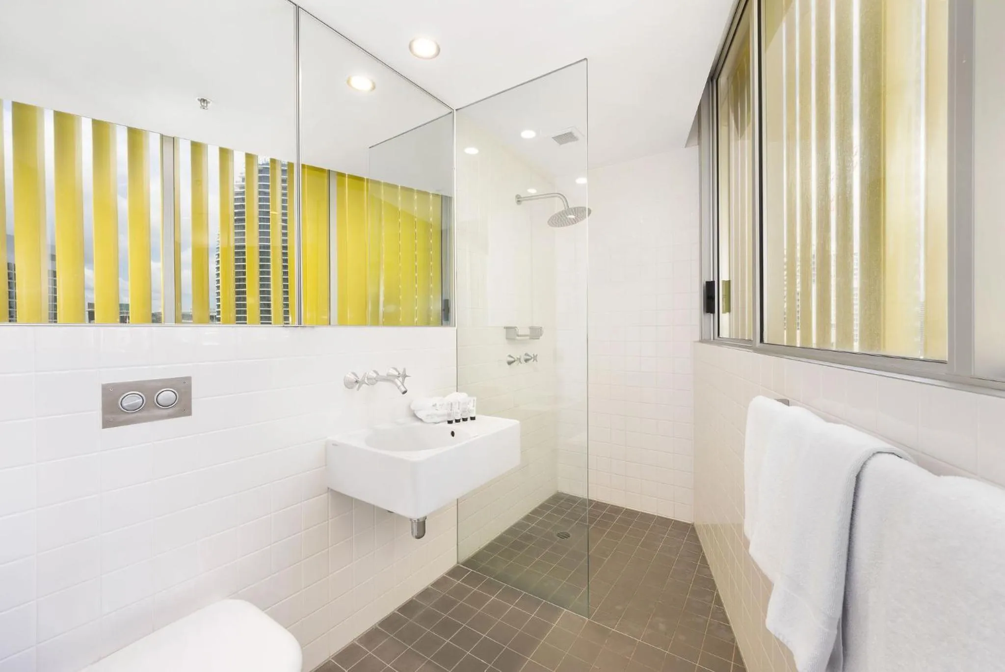 Bathroom in ULTIQA Air On Broadbeach