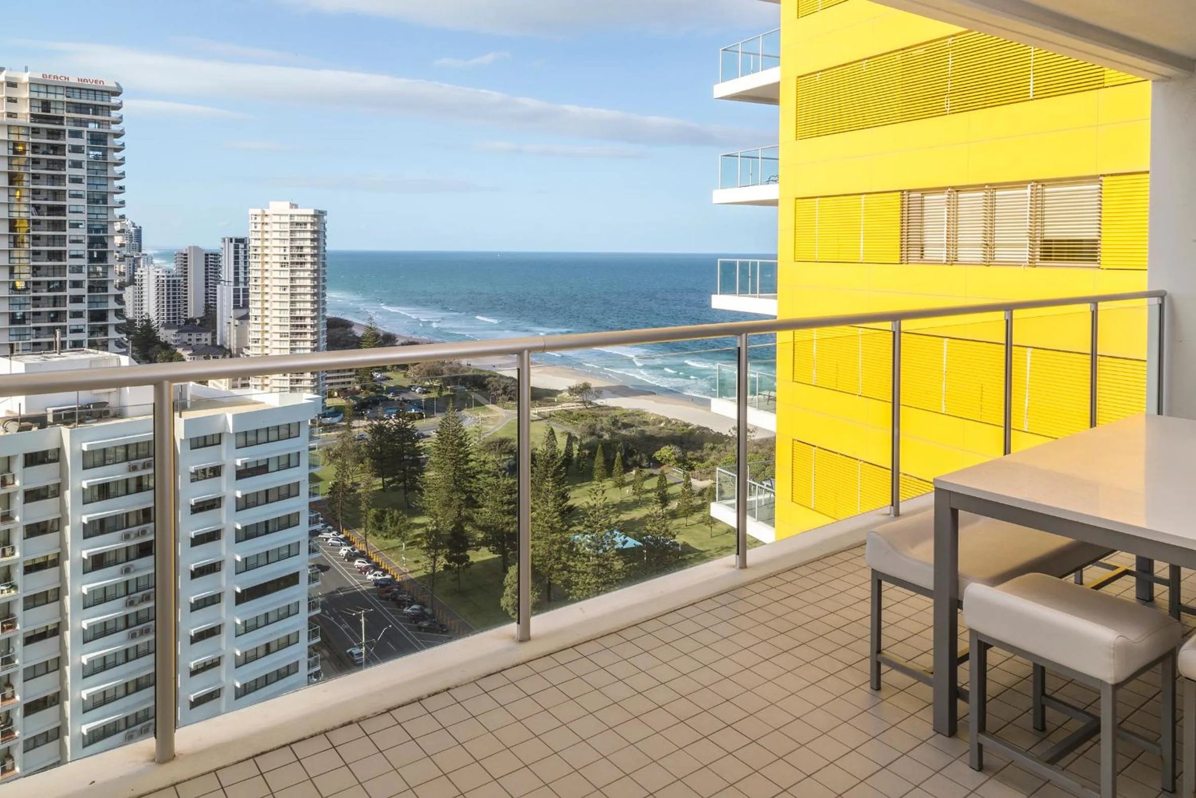 Patio in ULTIQA Air On Broadbeach