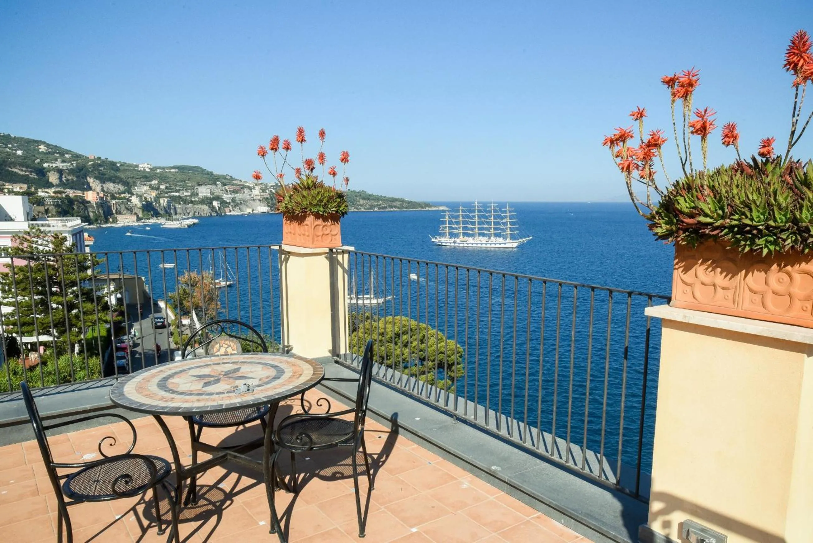 Sea view in Villa Crawford