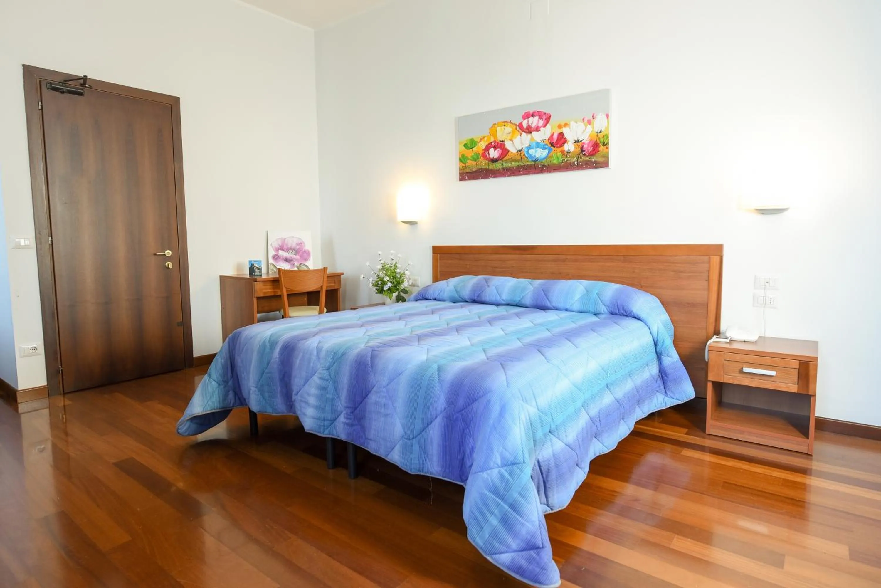 Bedroom, Bed in Villa Crawford