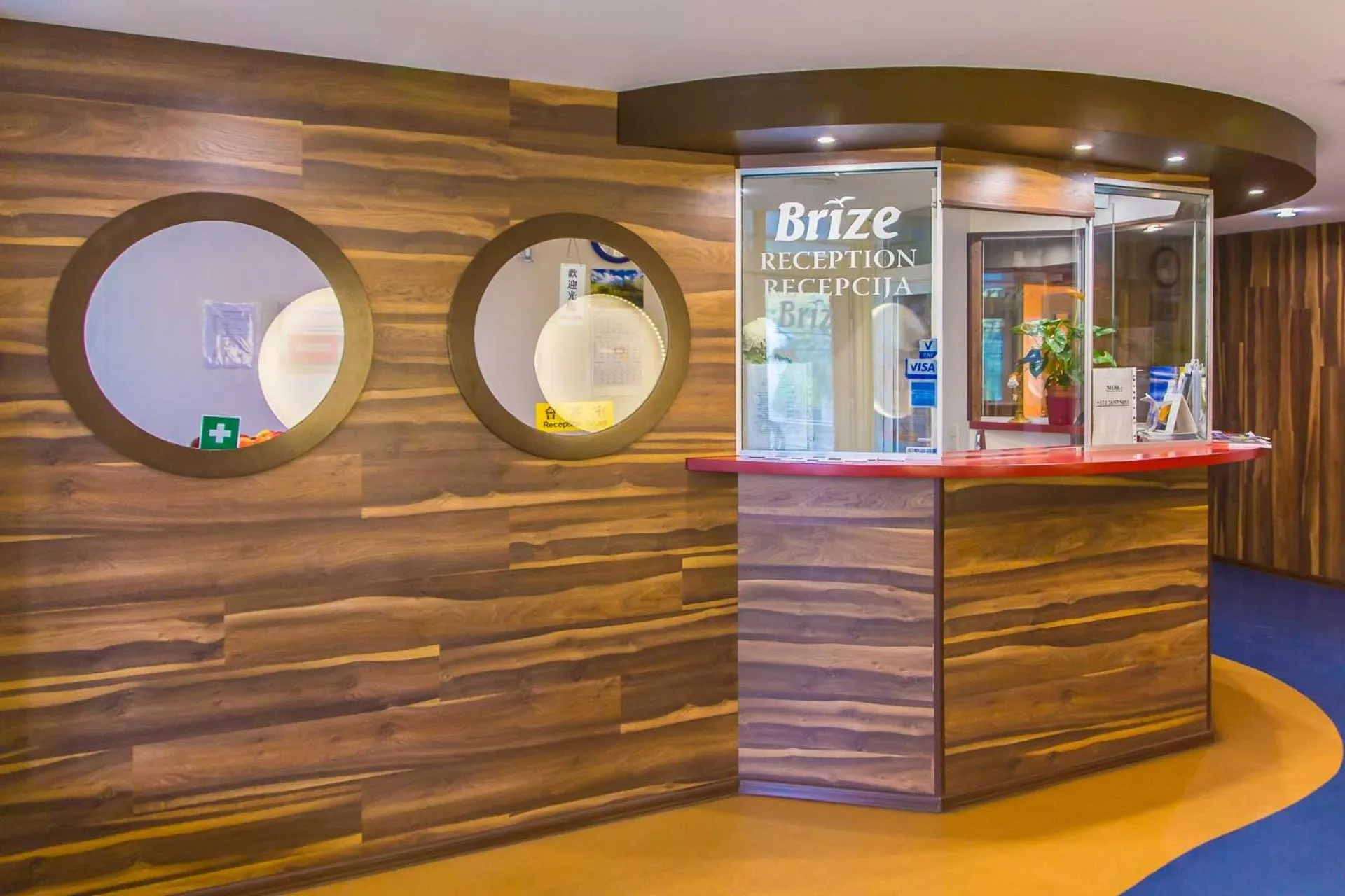 Property building in Hostel Brize