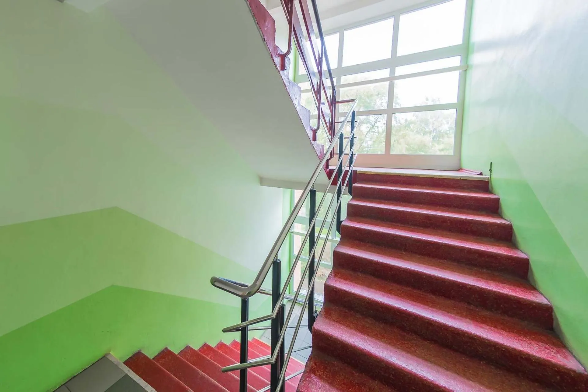 Property building in Hostel Brize