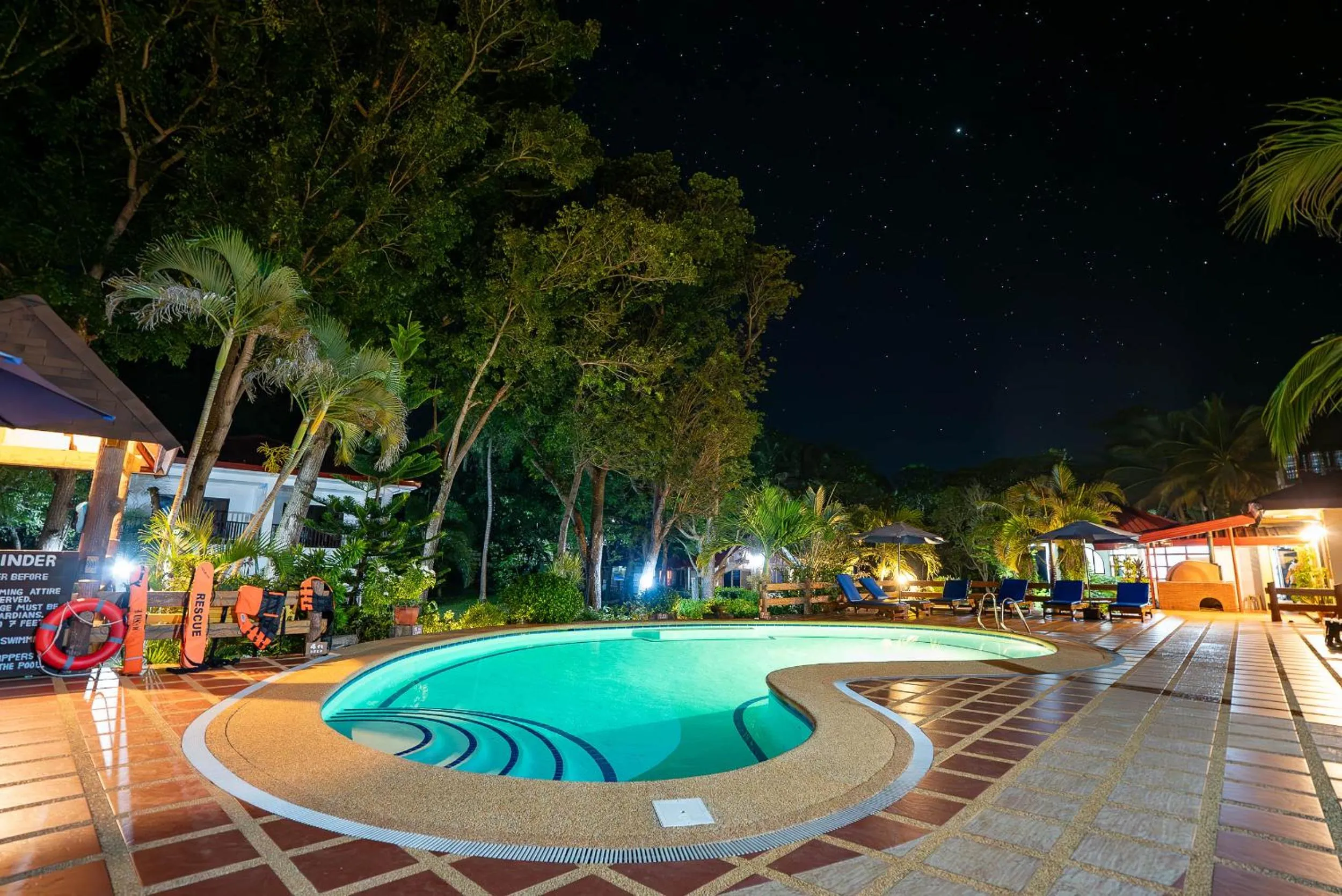 Blue Star Dive and Resort