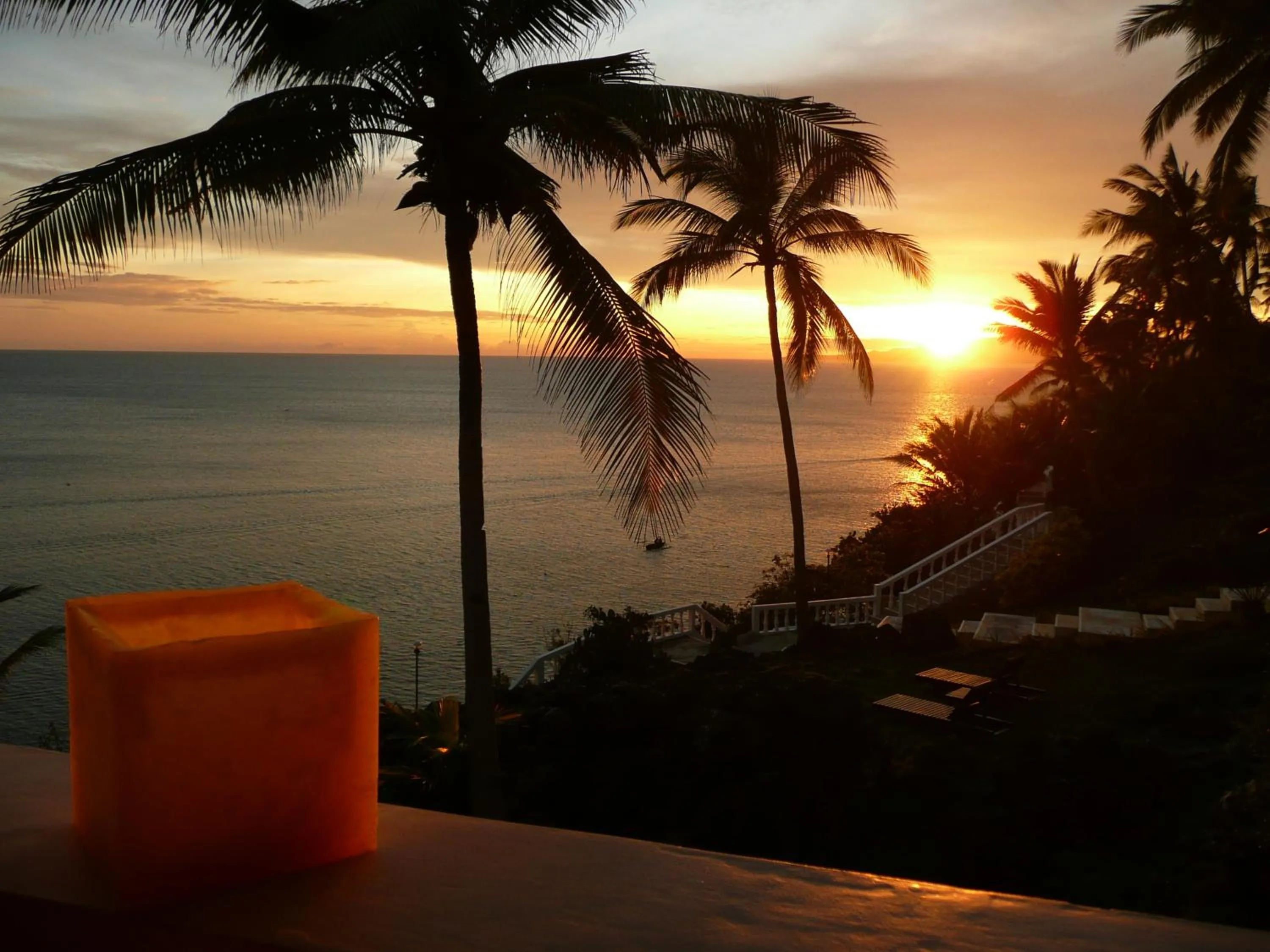 Beach in Blue Star Dive and Resort