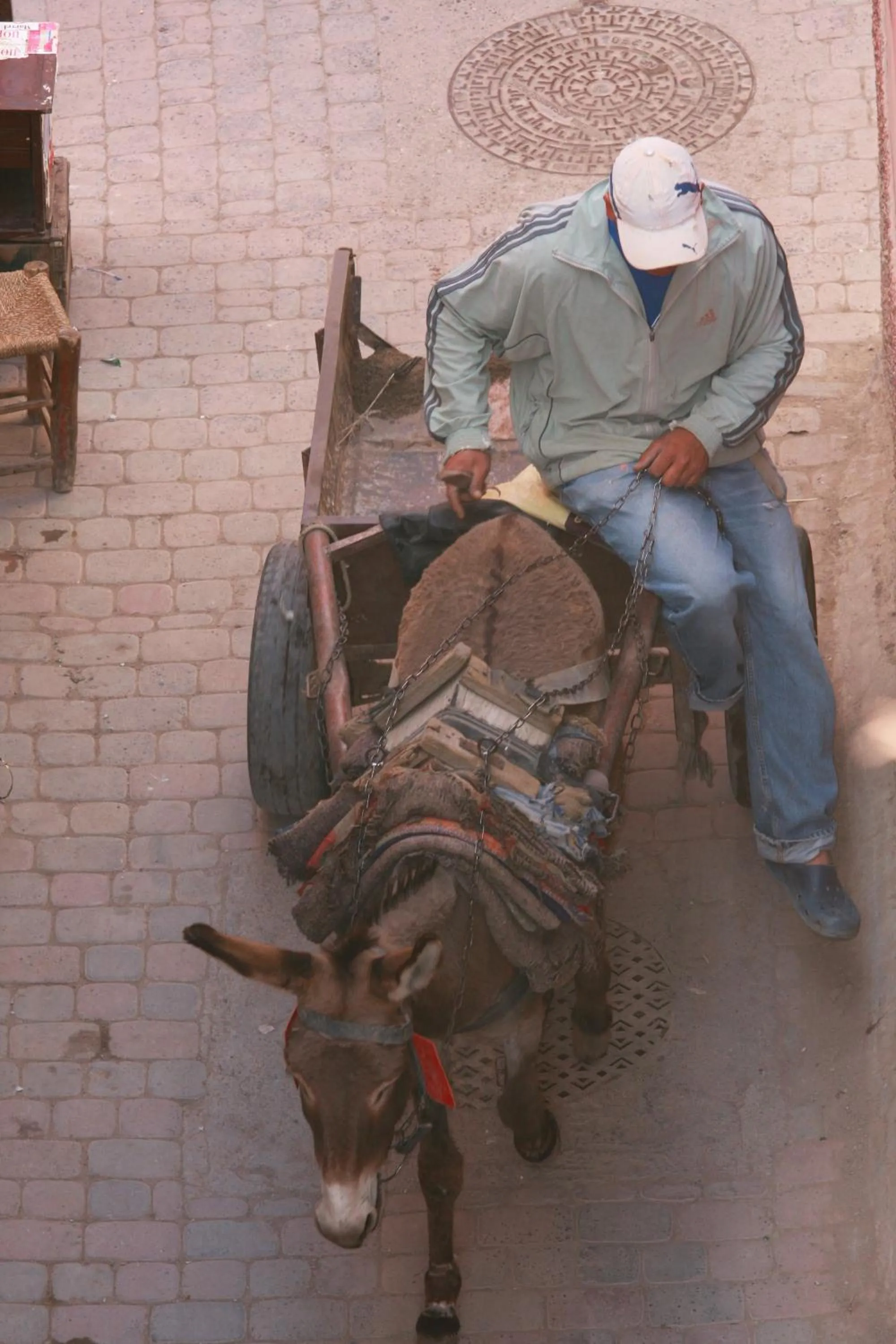 Area and facilities in Dar Crystal