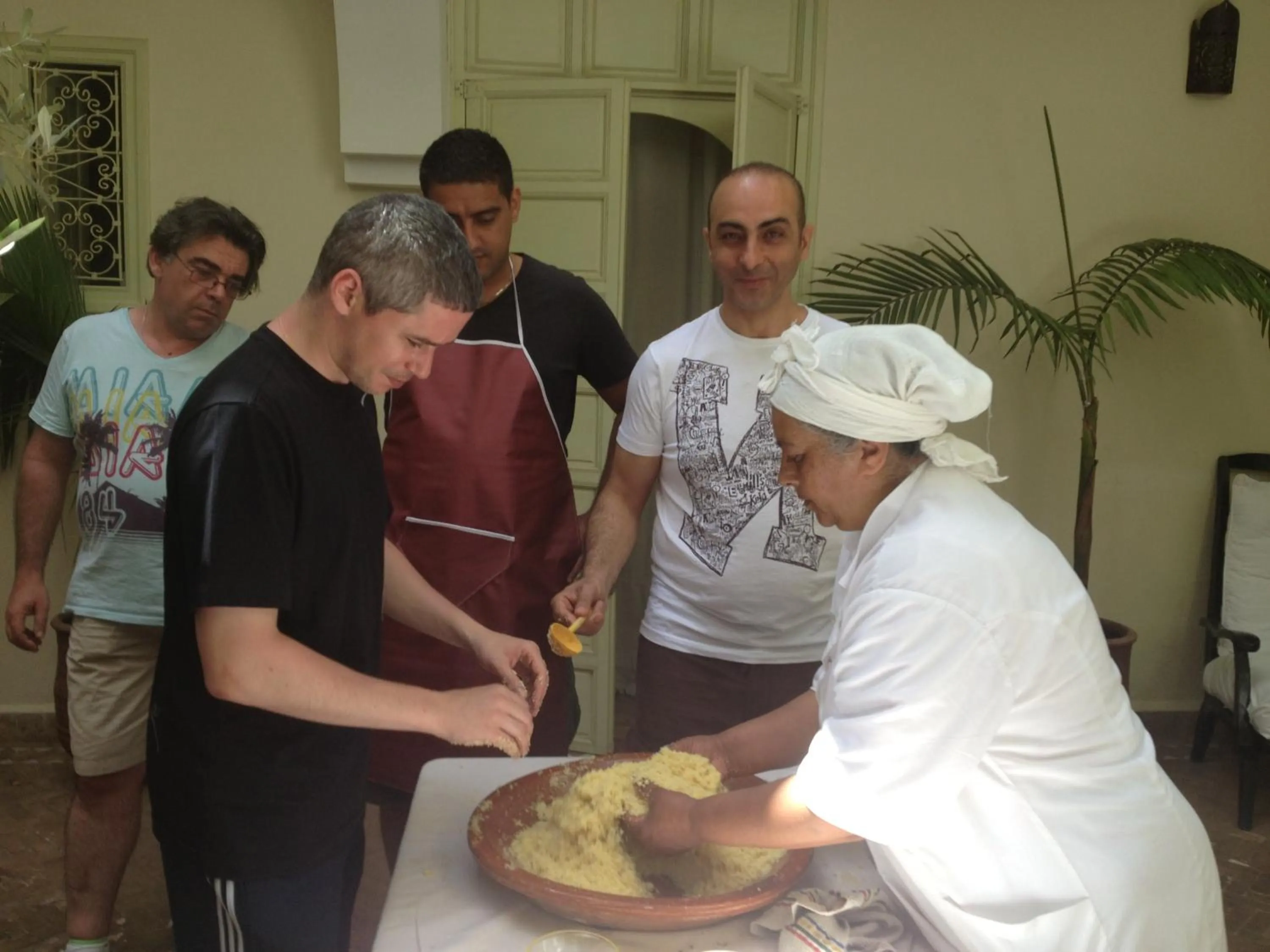 People in Dar Crystal