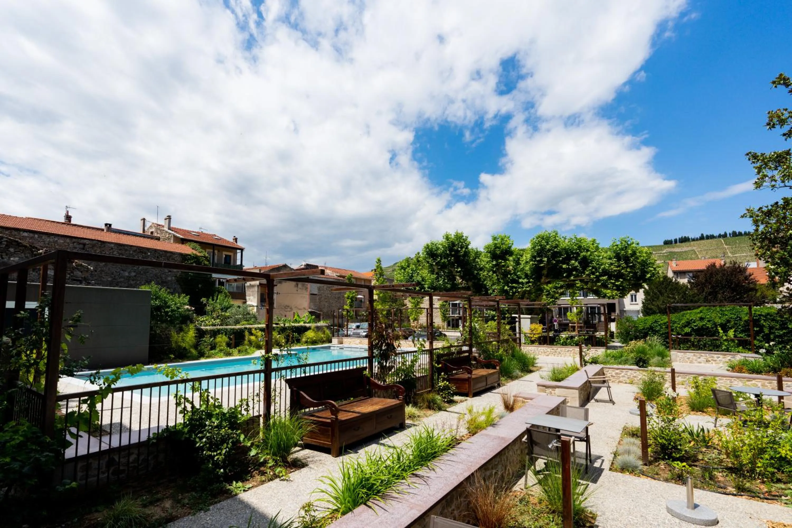 Garden view in Fac & Spera -Hôtel & Spa