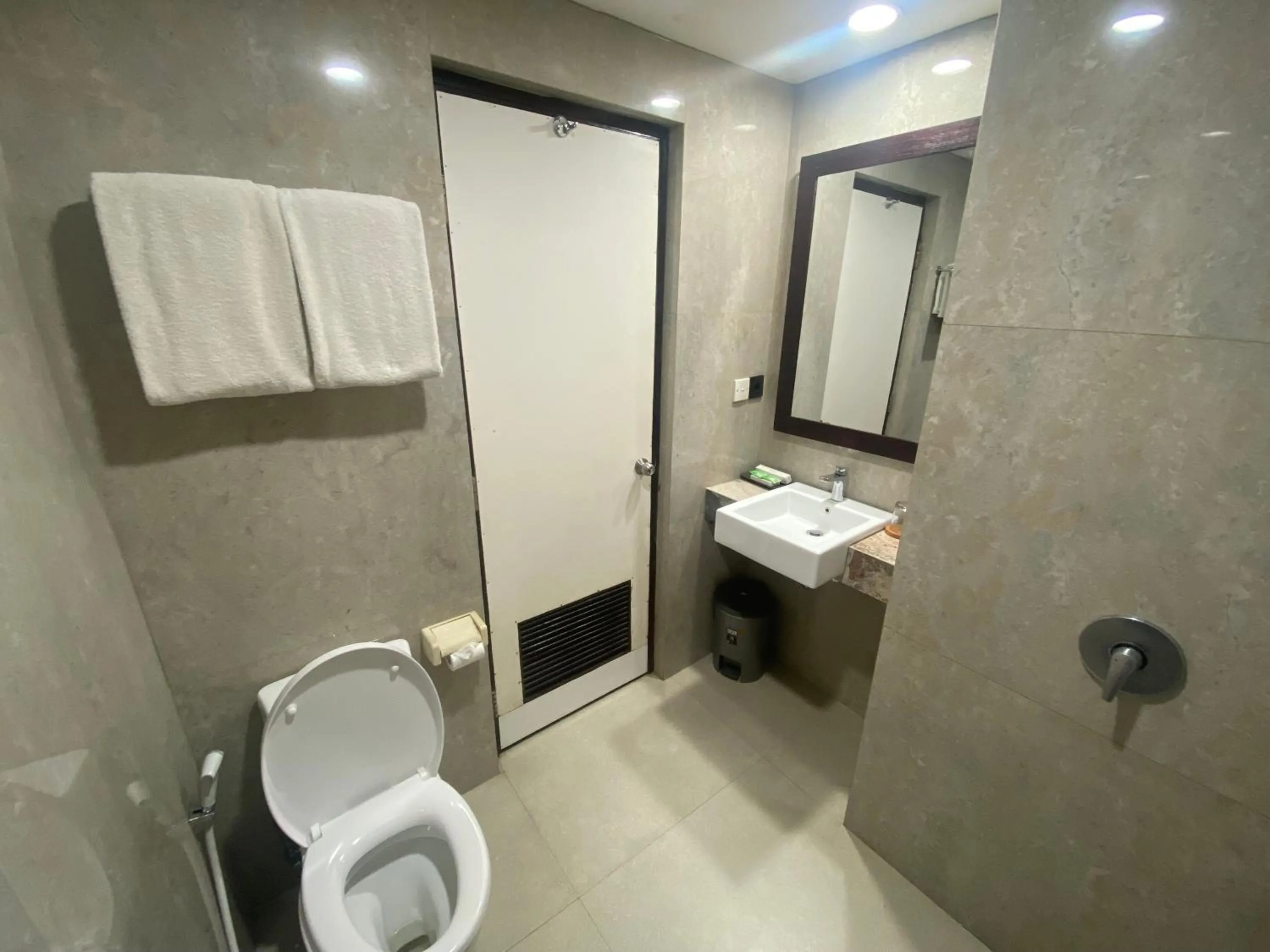 Toilet in Grand Santhi Hotel